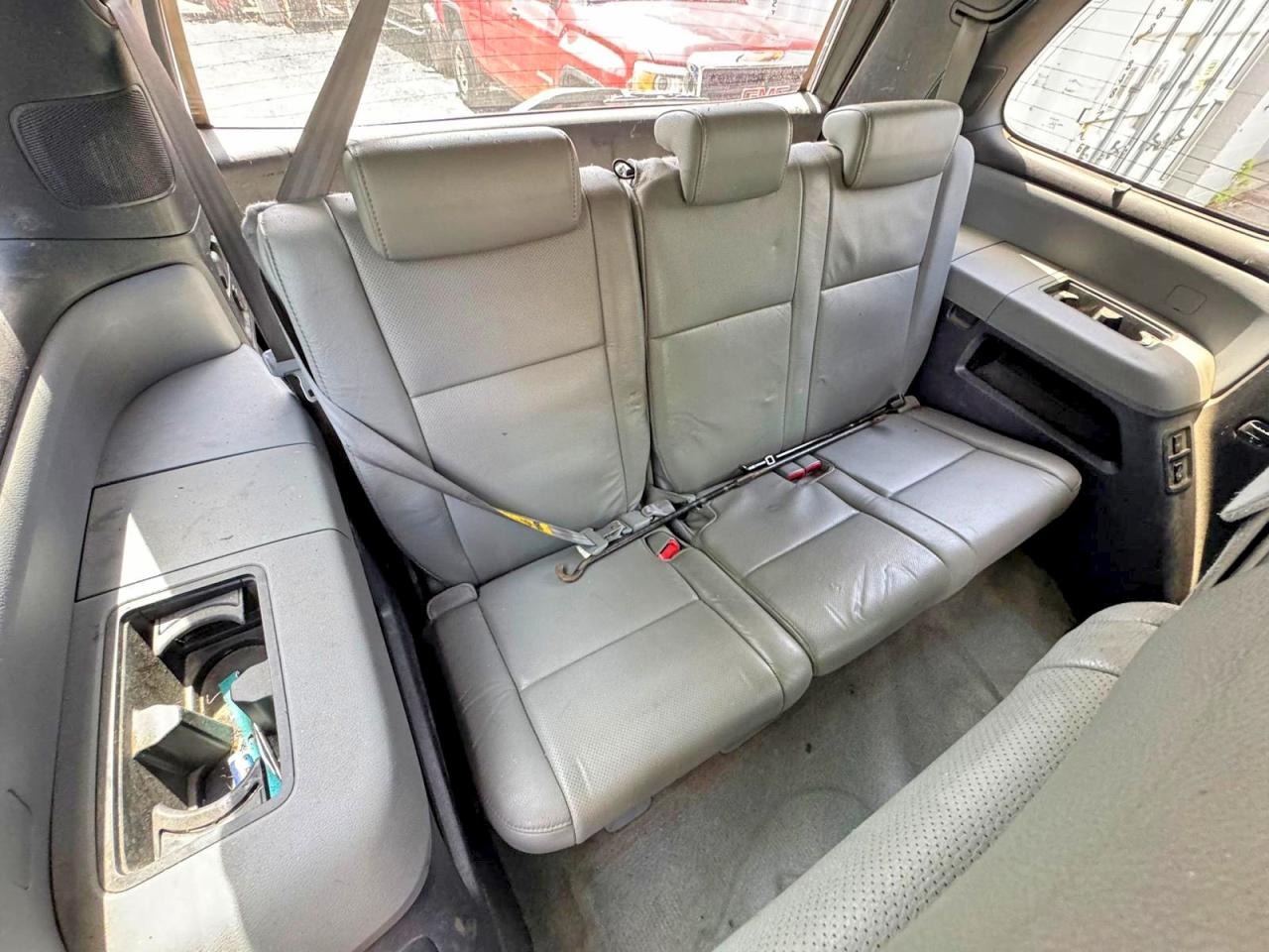 2010 Toyota Sequoia Platinum Blue vin: 5TDDY5G18AS033686