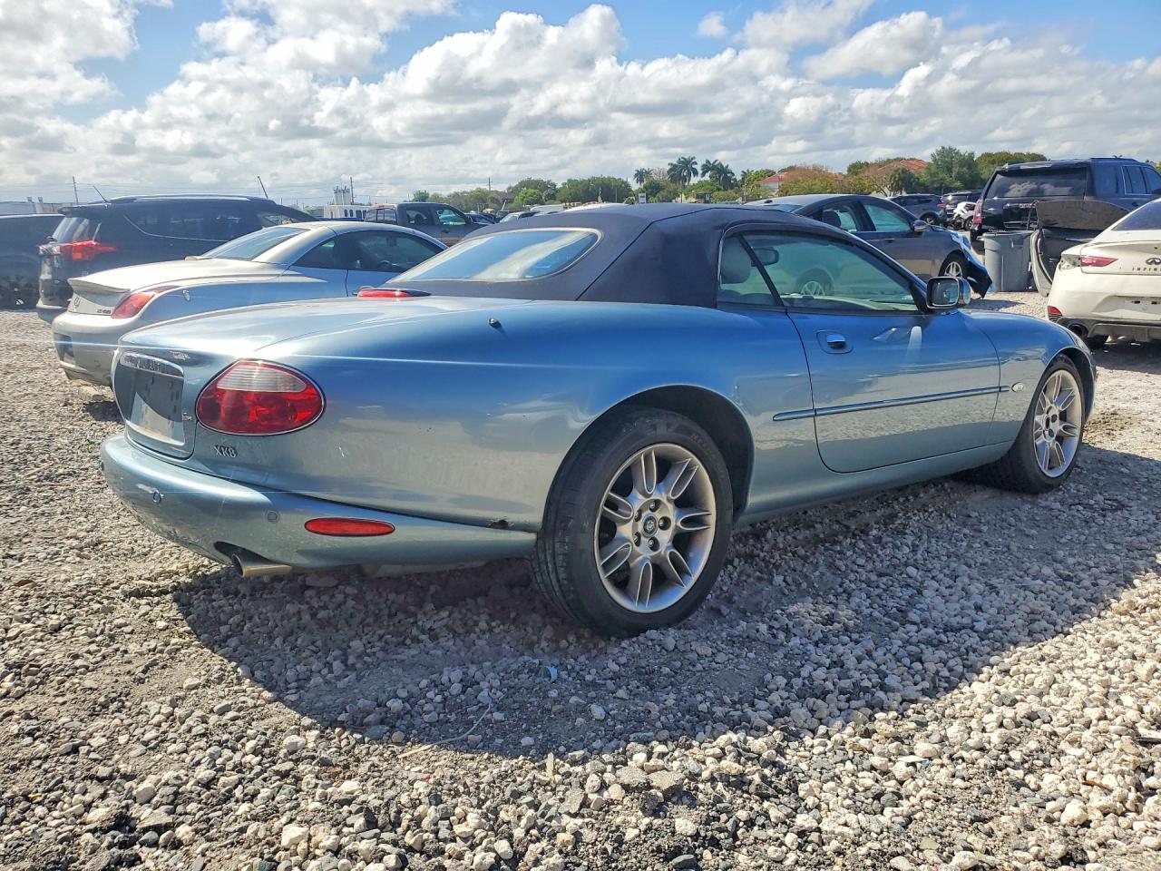 2002 Jaguar Xk8 Blue vin: SAJDA42C22NA25764