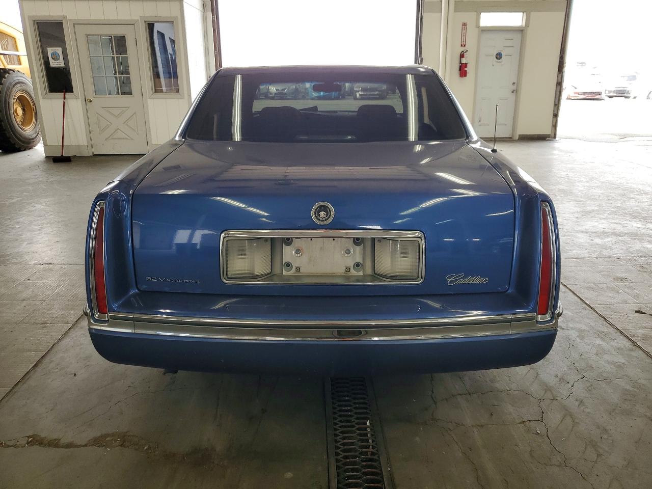 1996 Cadillac Deville Blue vin: 1G6KD52Y0TU227041