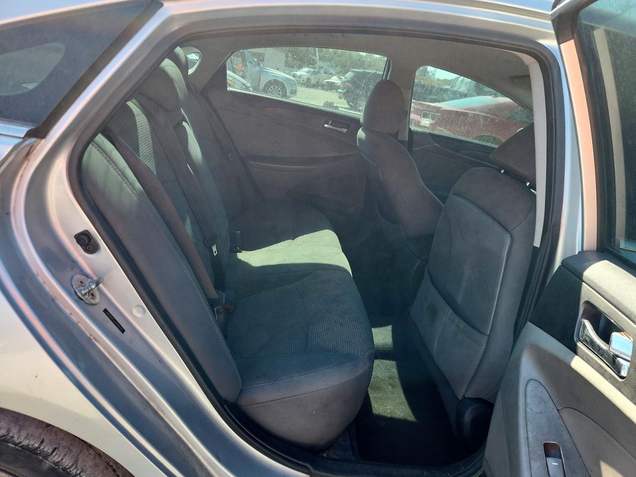 2012 Hyundai Sonata Gls Серебряный vin: 5NPEB4AC6CH396572