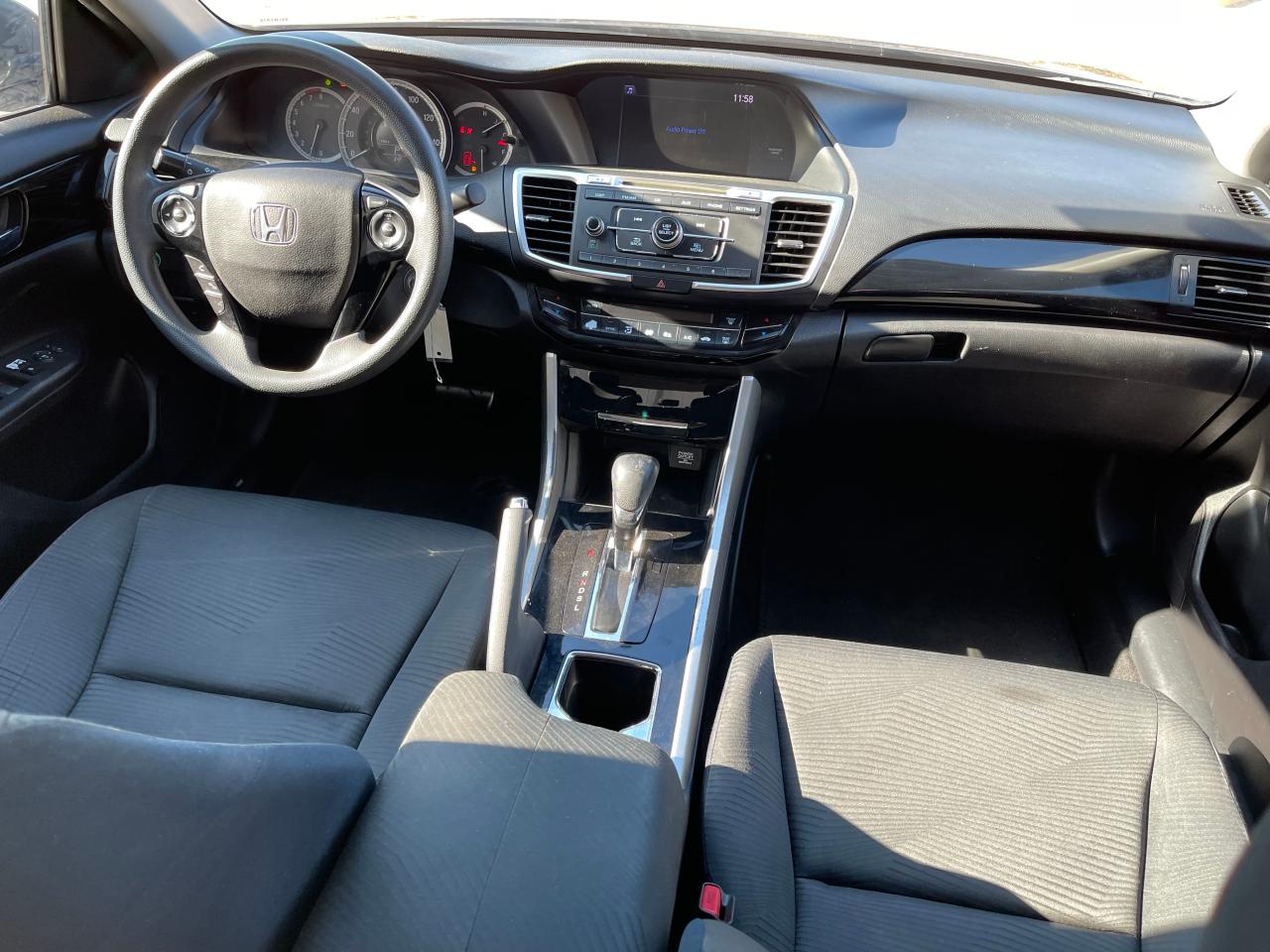 2017 Honda Accord Lx Gray vin: 1HGCR2F33HA210521