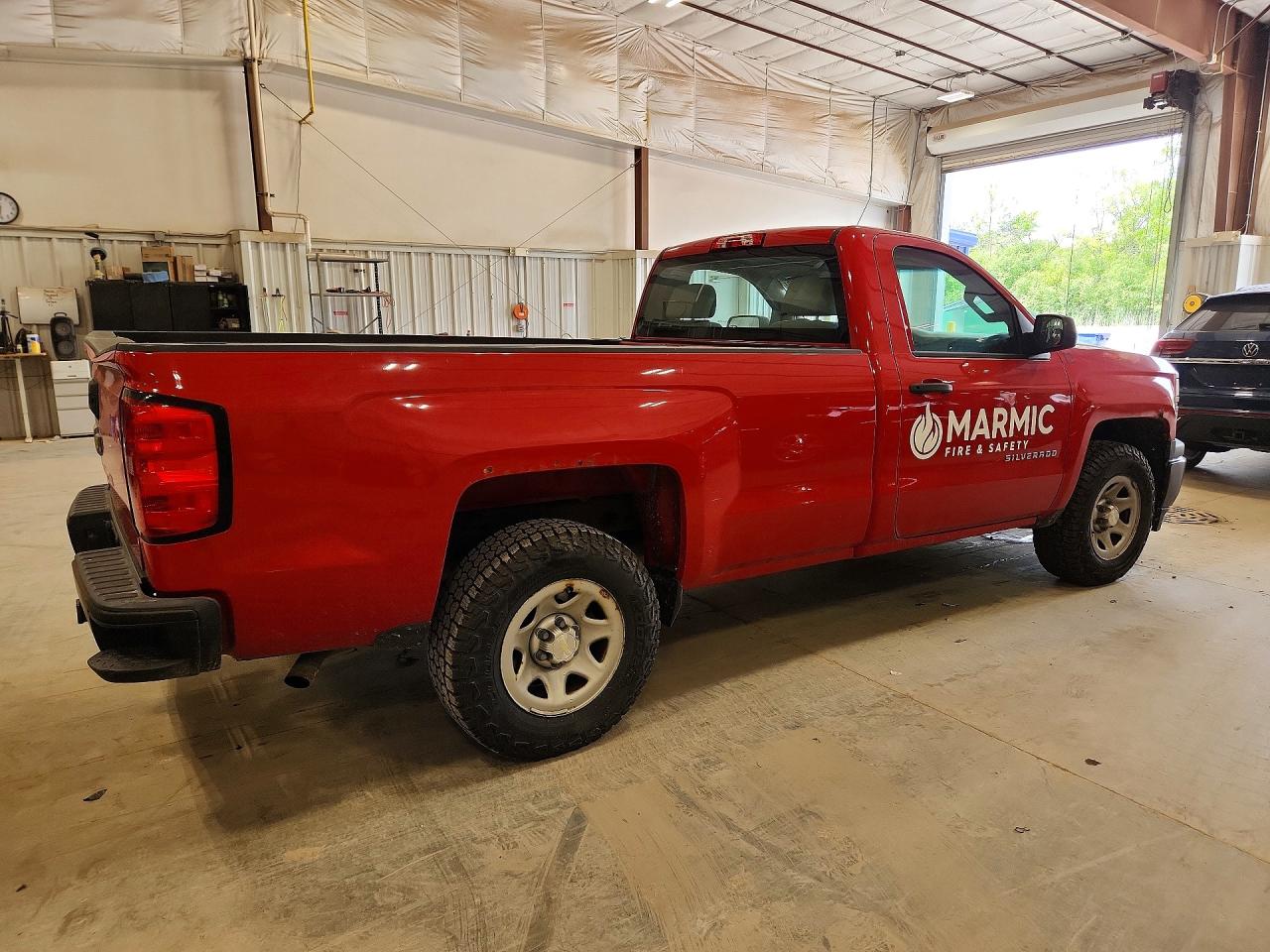 2014 Chevrolet Silverado C1500 Red vin: 1GCNCPEH0EZ260910