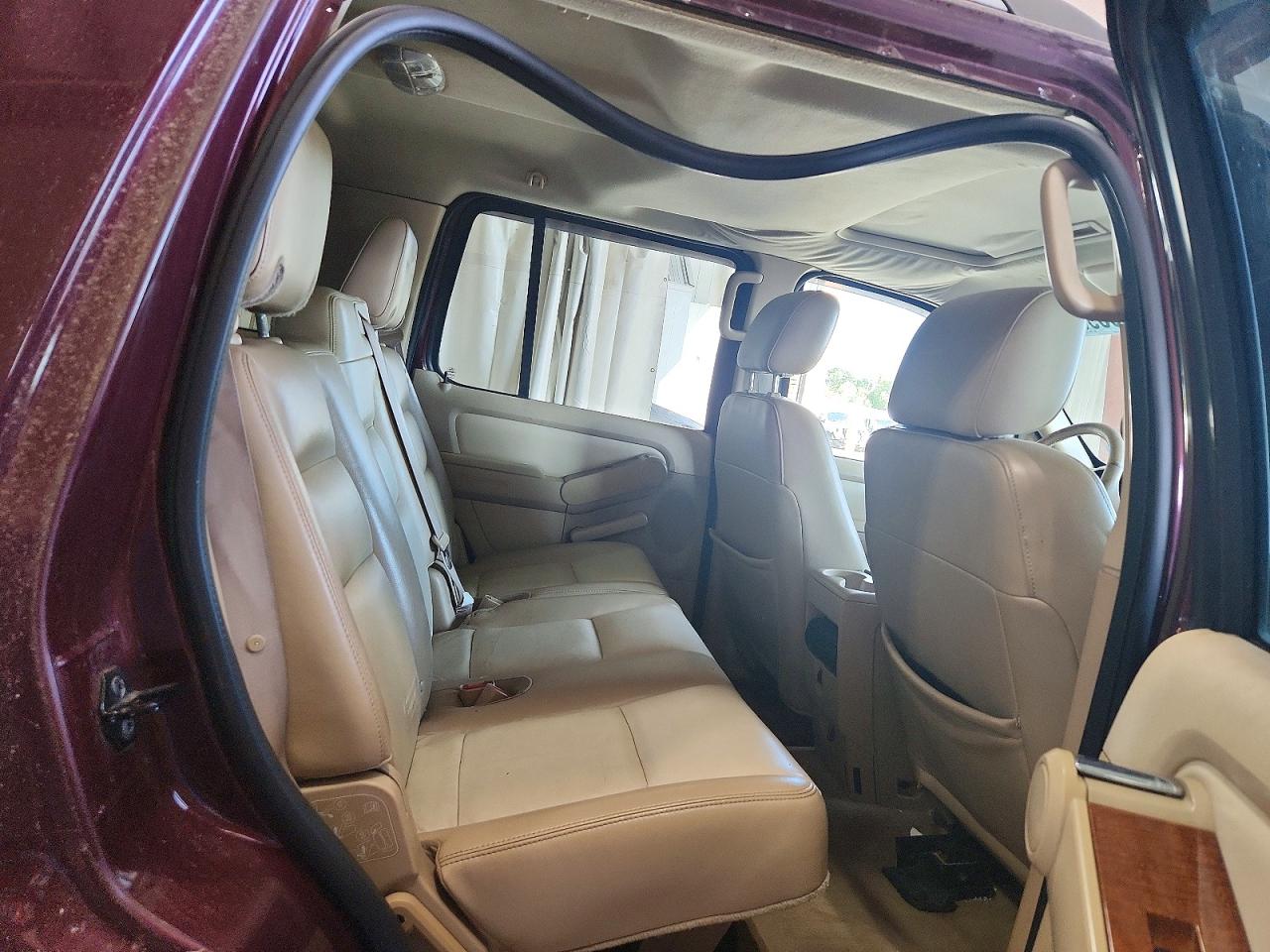 2006 Ford Explorer Eddie Bauer Burgundy vin: 1FMEU74E86UA78063