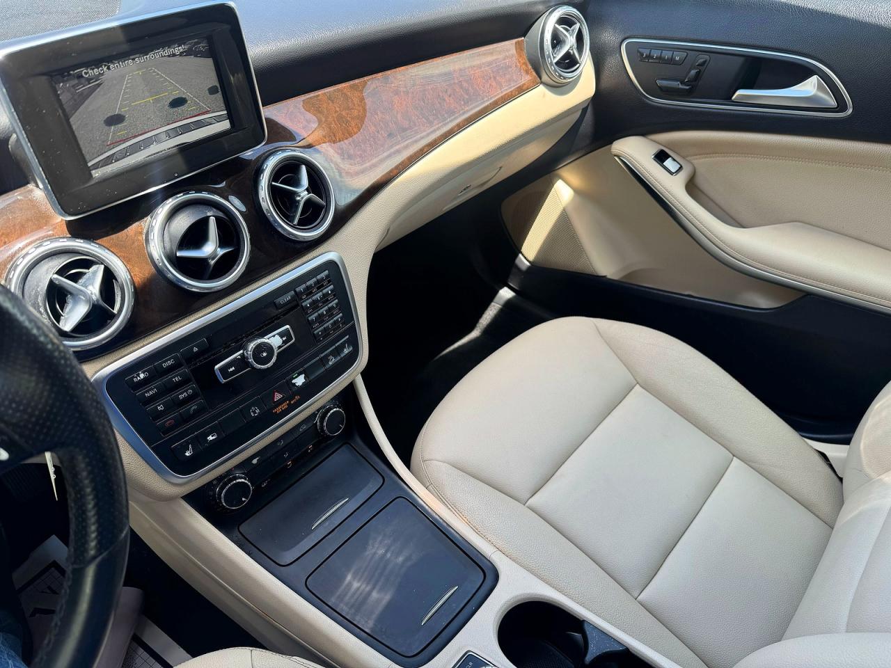 2015 Mercedes-benz Gla 250 4matic White vin: WDCTG4GB0FJ080307