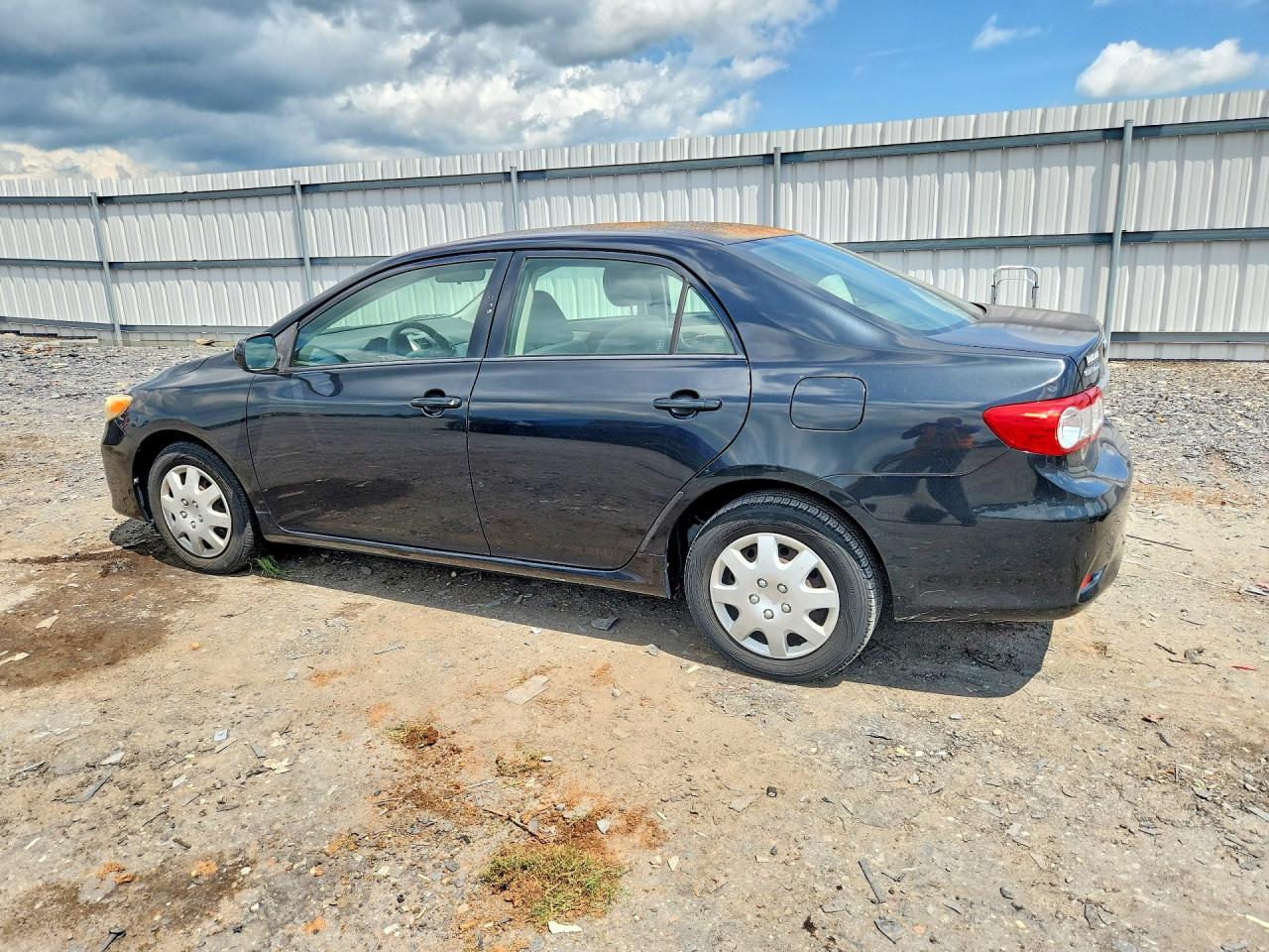 2011 Toyota Corolla Le Черный vin: JTDBU4EE5BJ105753