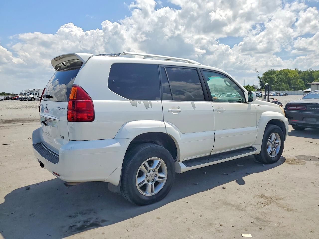 2005 Lexus Gx 470 White vin: JTJBT20X250072878