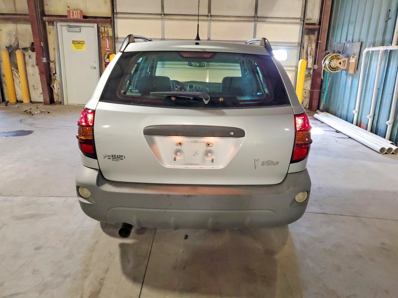 2005 Pontiac Vibe Base Silver vin: 5Y2SL63815Z471629