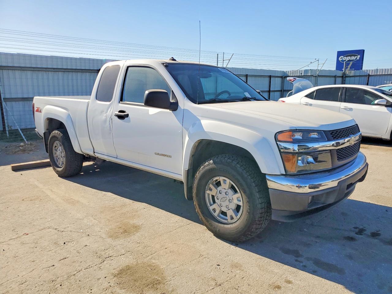 2005 Chevrolet Colorado White vin: 1GCDS196X58102990
