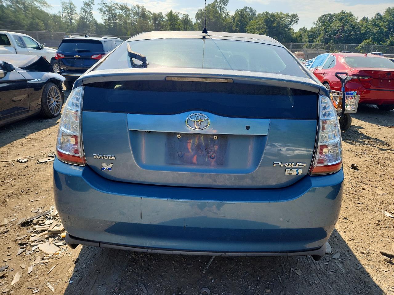 2006 Toyota Prius Base Blue vin: JTDKB20U167077302