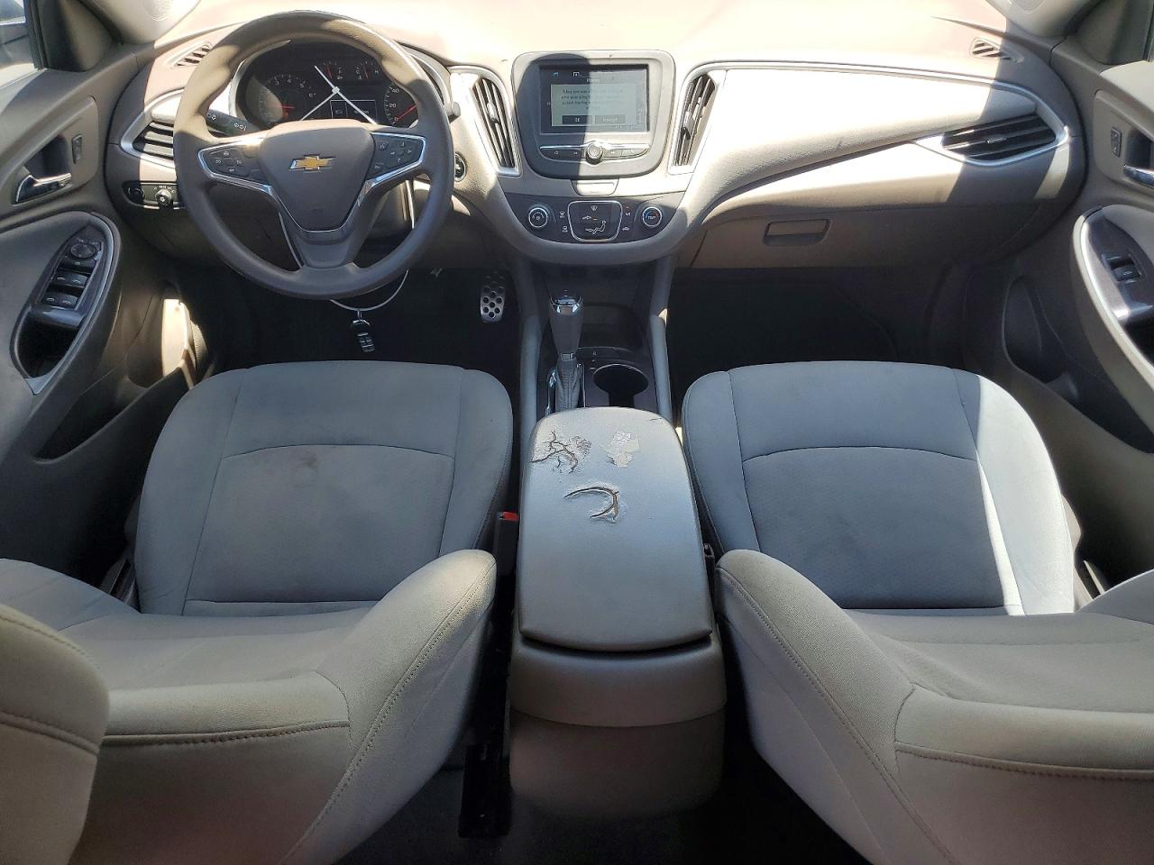 2016 Chevrolet Malibu Ls White vin: 1G1ZB5ST6GF189873
