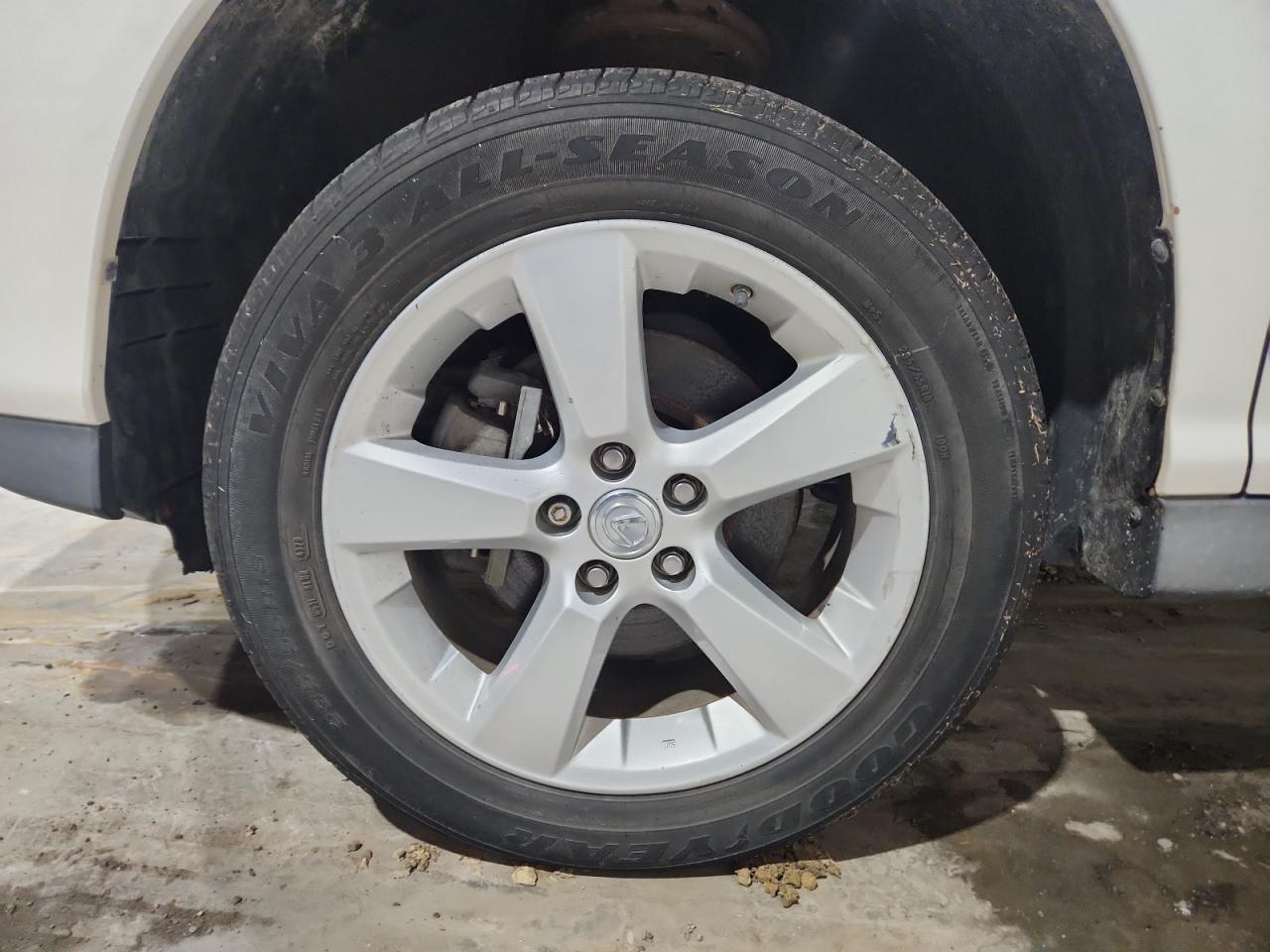 2007 Lexus Rx 350 White vin: 2T2HK31U47C040173 Damage: Left Front Wheel, Curb Rash, 6 To 7 Inches