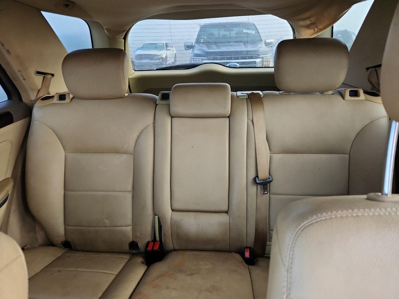2010 Mercedes-benz Ml 350 White vin: 4JGBB5GB7AA541089