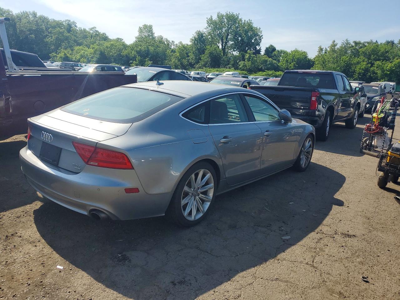 2014 Audi A7 Premium Plus Silver vin: WAUWGAFC4EN040280