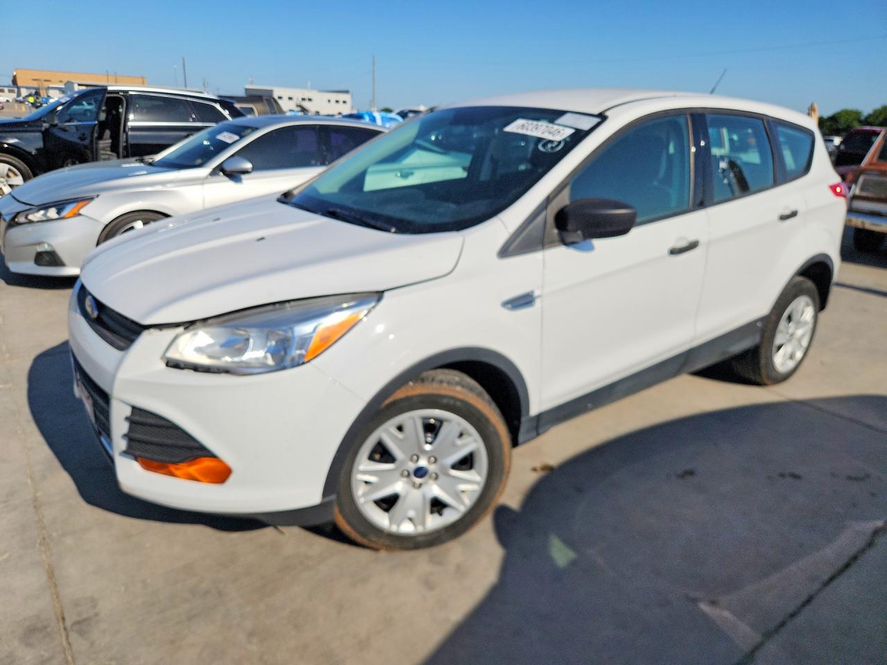 2014 Ford Escape S White vin: 1FMCU0F75EUB30213