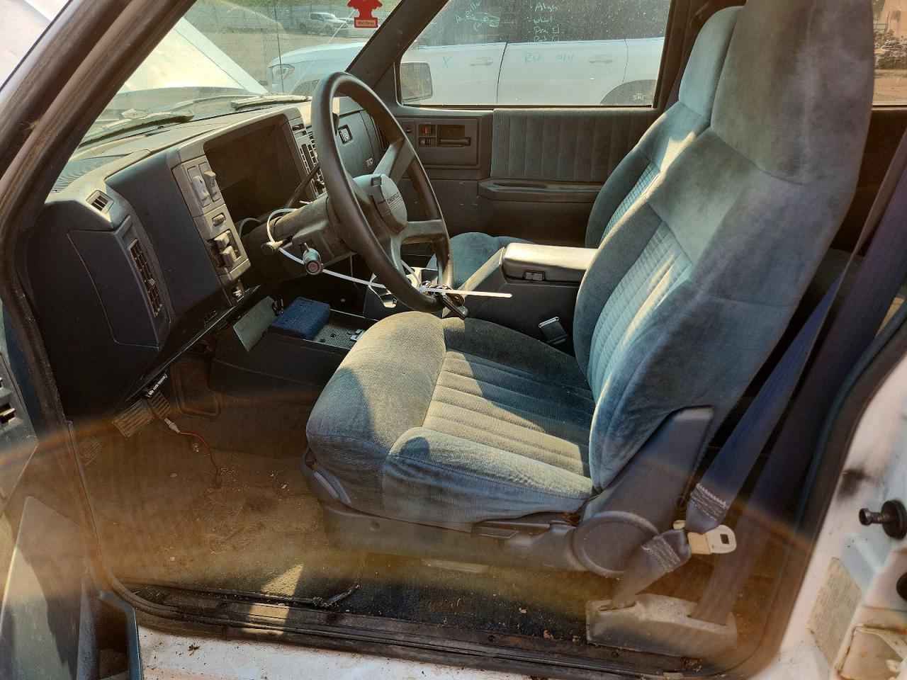 1993 Chevrolet Blazer S10 Белый vin: 1GNDT13W1P2174776