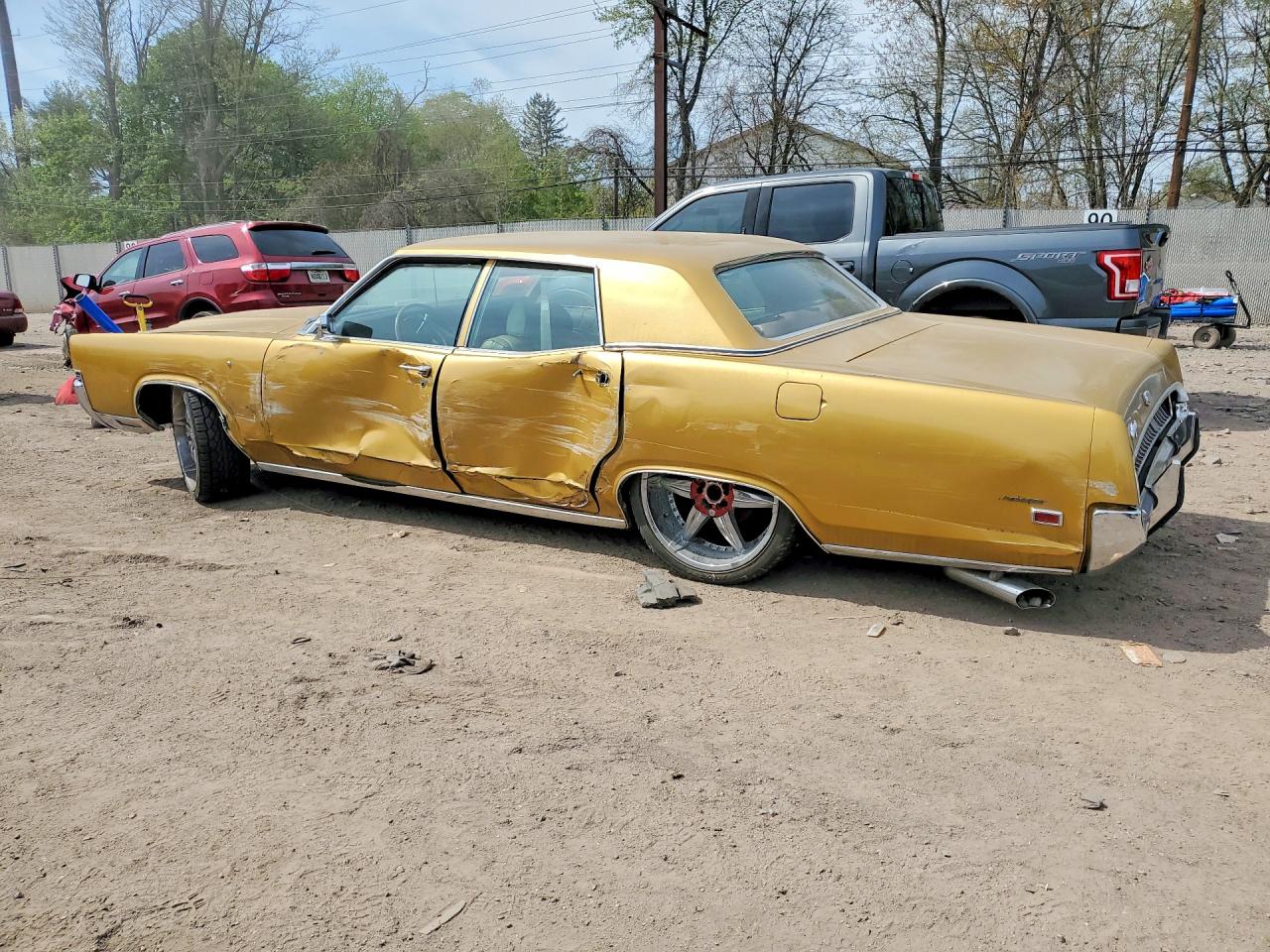1969 Mercury Marquis Gold vin: 9B63K555521
