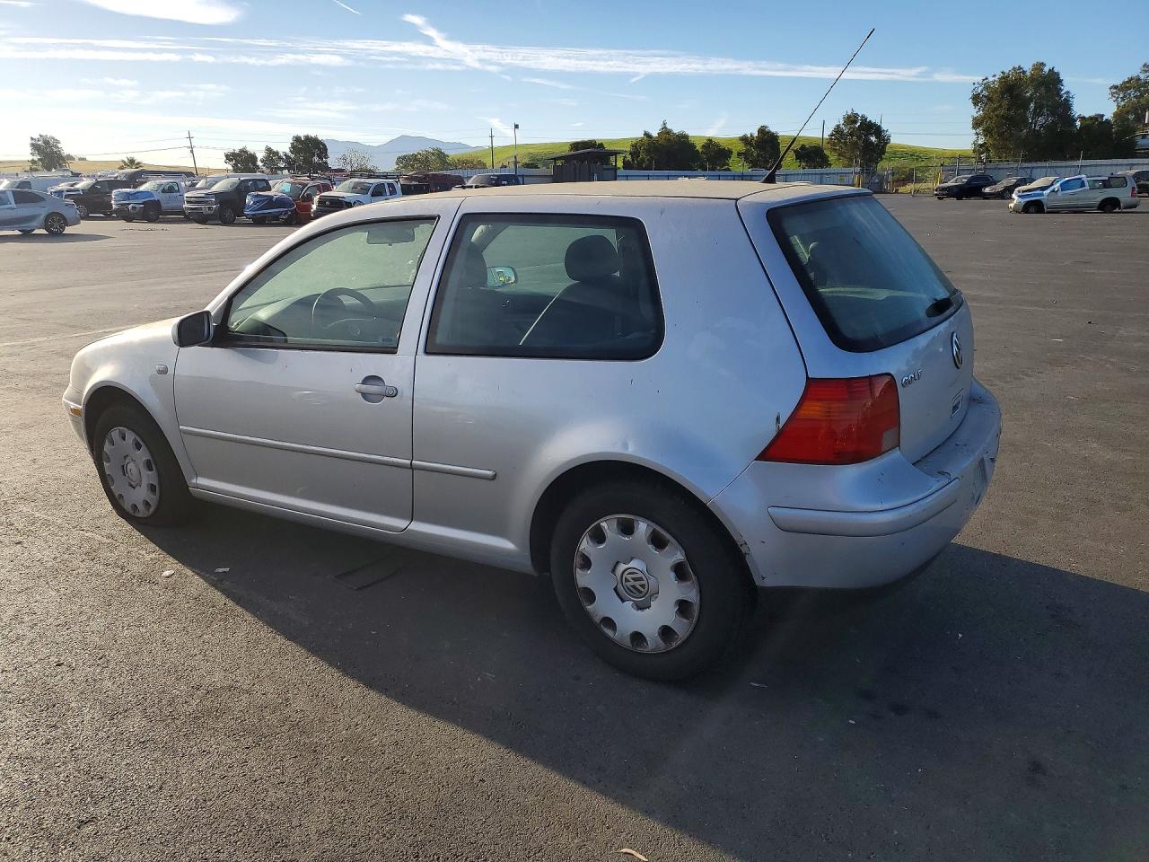 2004 Volkswagen Golf Серебряный vin: 9BWBL61J544041545