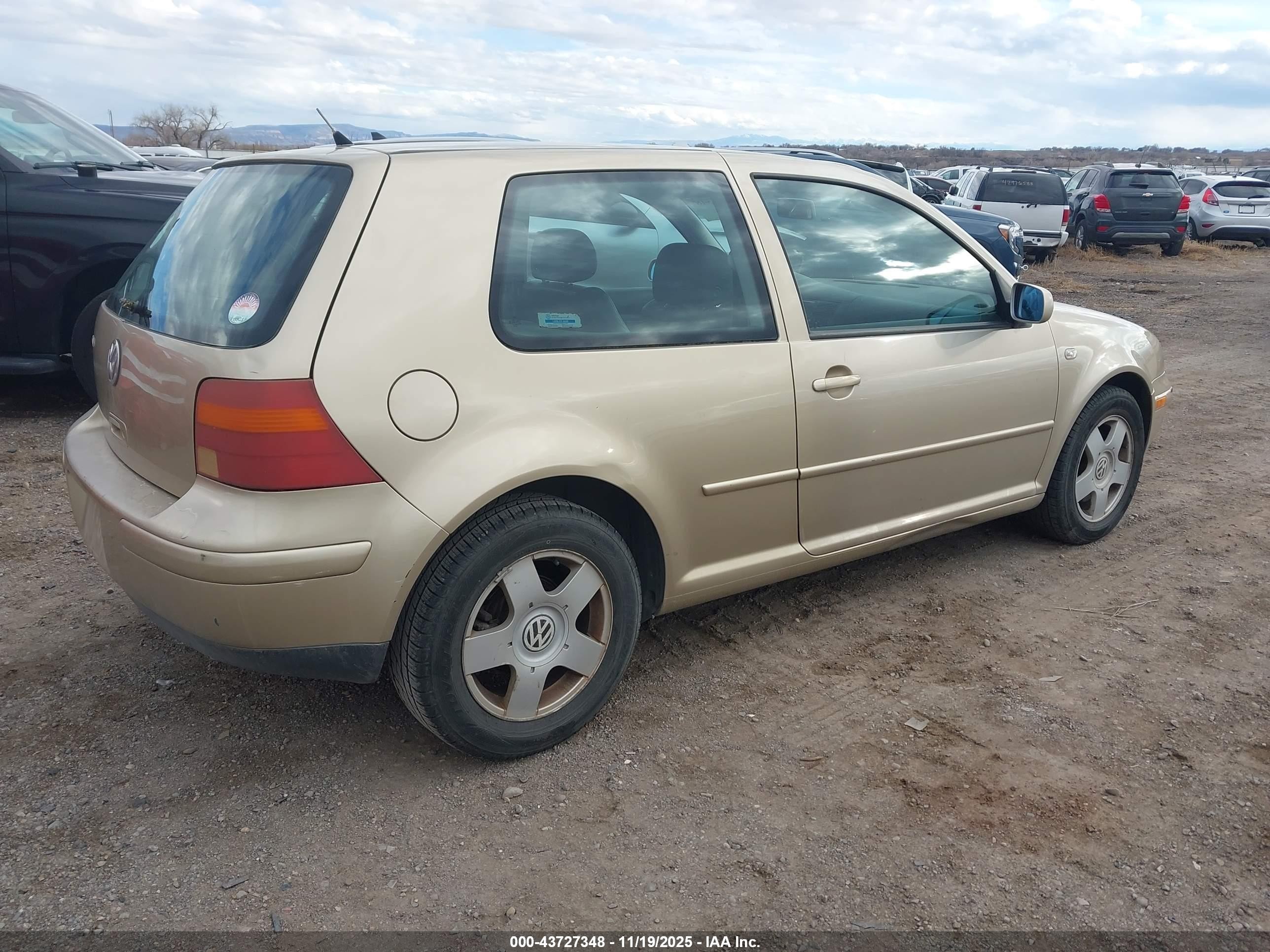 2001 Volkswagen Gti Gls Золотой vin: 9BWDD61J714036669