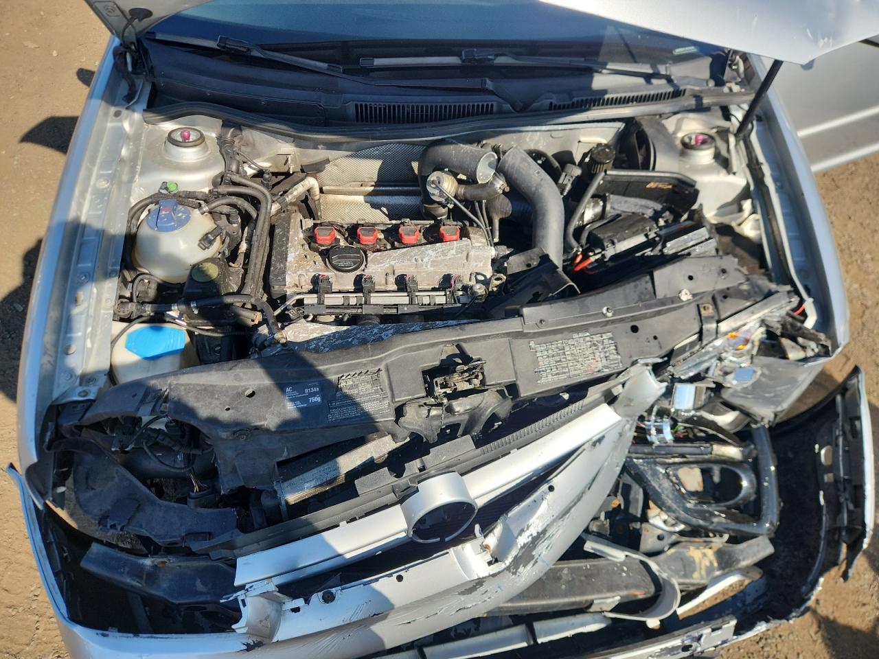 2002 Volkswagen Gti Base Silver vin: 9BWDE61J424068770