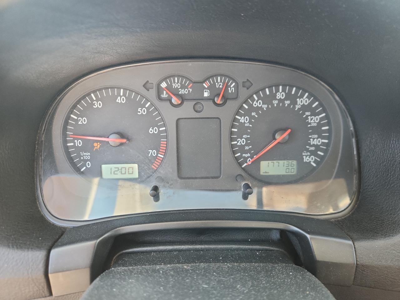 2002 Volkswagen Gti Base Silver vin: 9BWDE61J424068770
