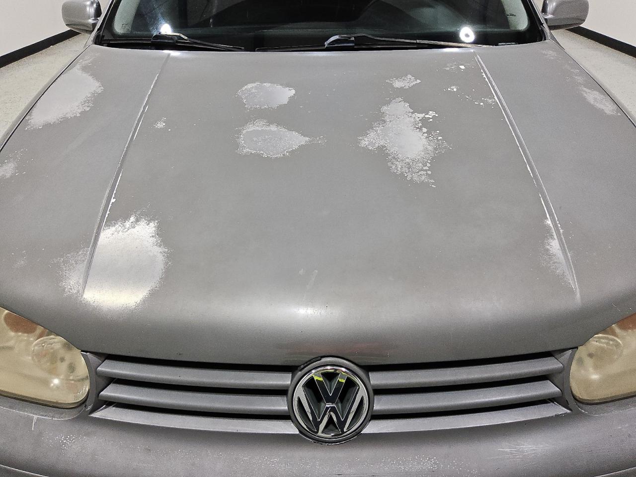 2004 Volkswagen Gti Silver vin: 9BWDE61J444015683 Damage: Hood, Chipped, 10 Or More