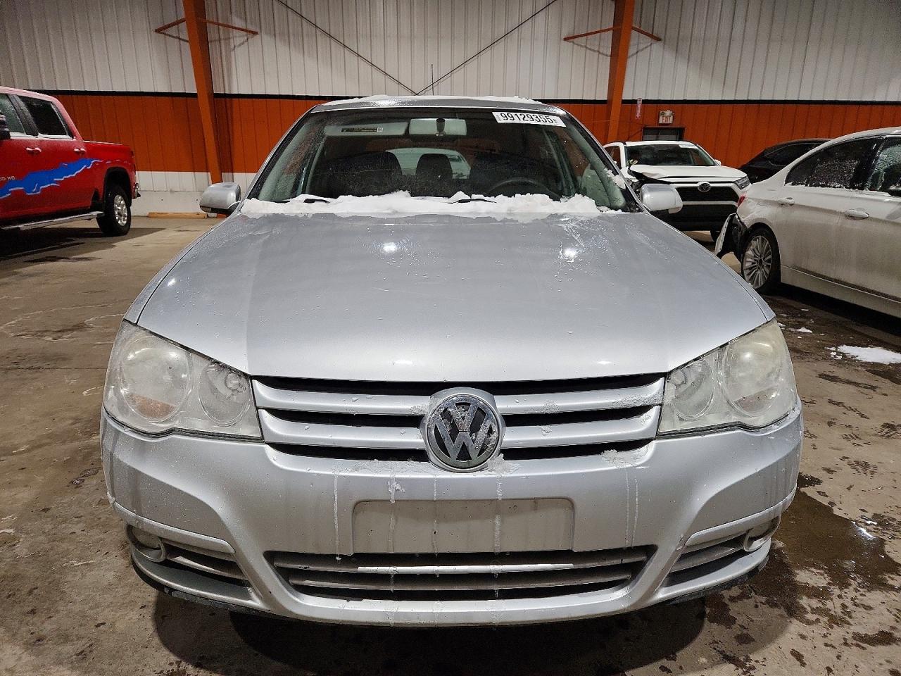 2009 Volkswagen City Golf Silver vin: 9BWEL21J794014098