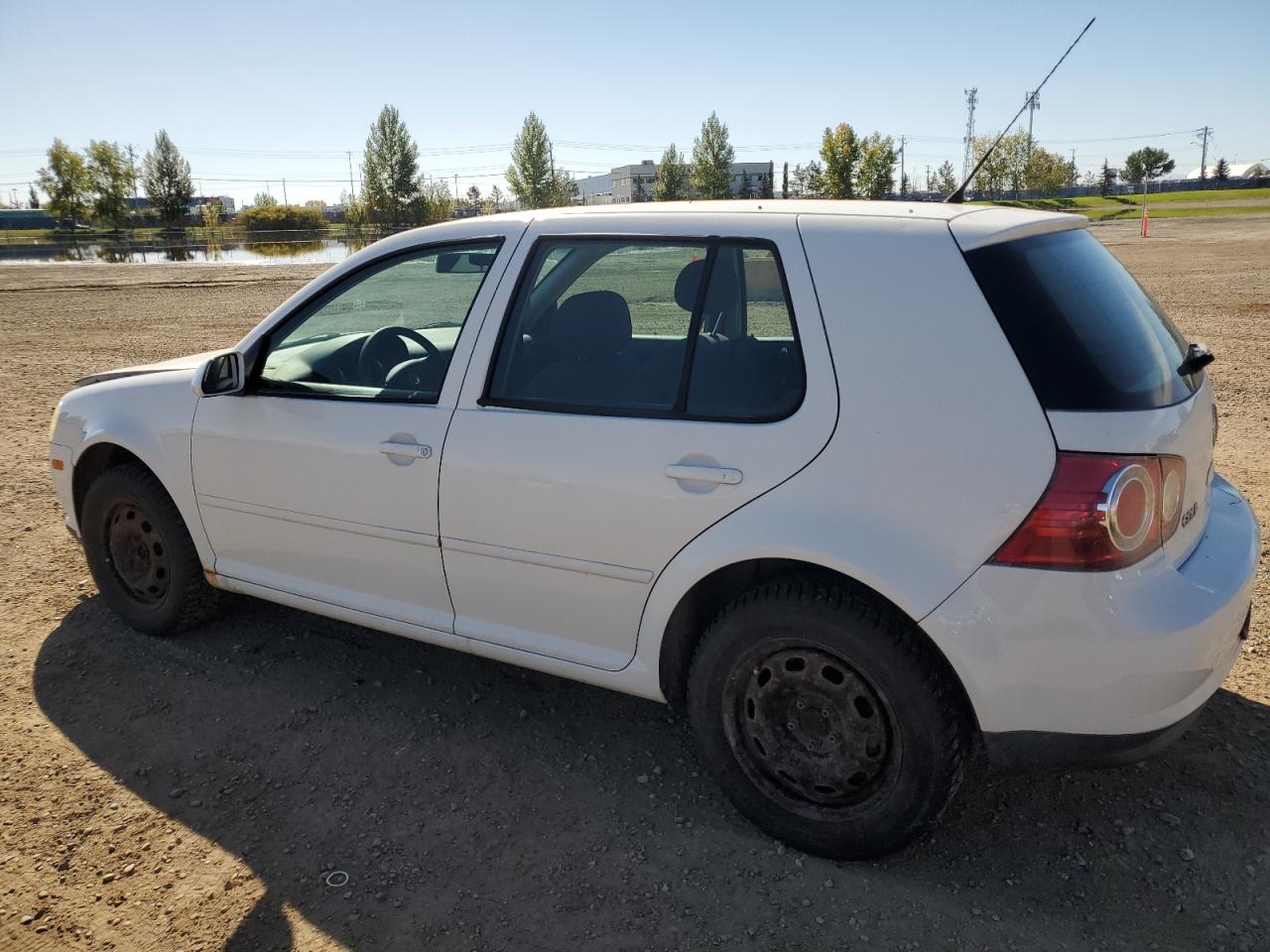 2009 Volkswagen City Golf White vin: 9BWEL21J994007637