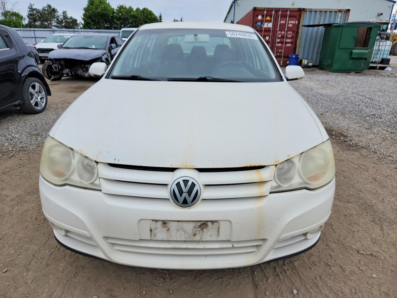 2009 Volkswagen City Golf White vin: 9BWEL41J594019859