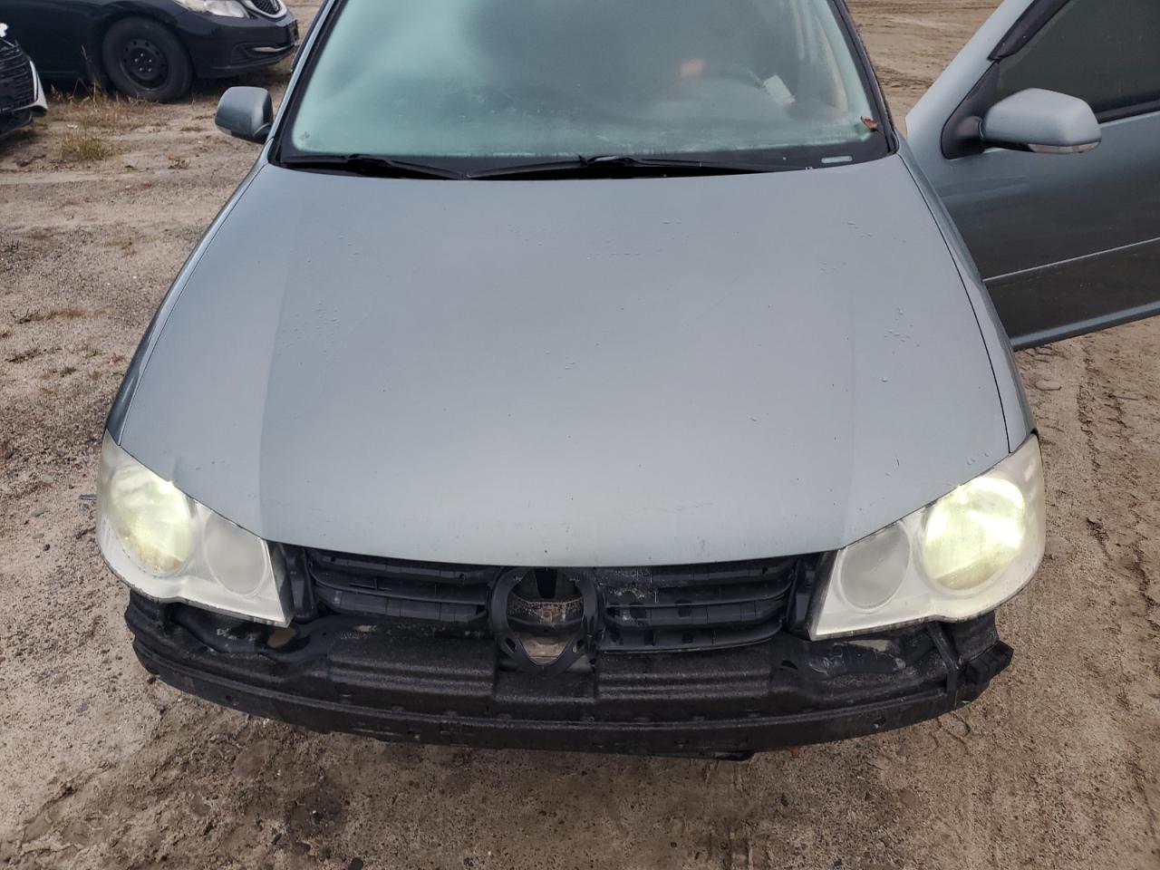 2009 Volkswagen City Golf Green vin: 9BWEL41J894008967