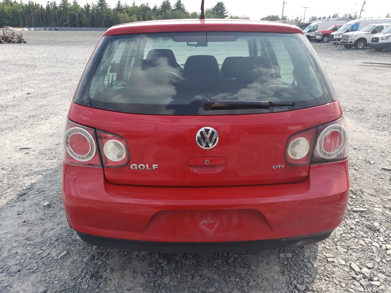 2010 Volkswagen City Golf    Красный vin: 9BWEL4BE7A4000090