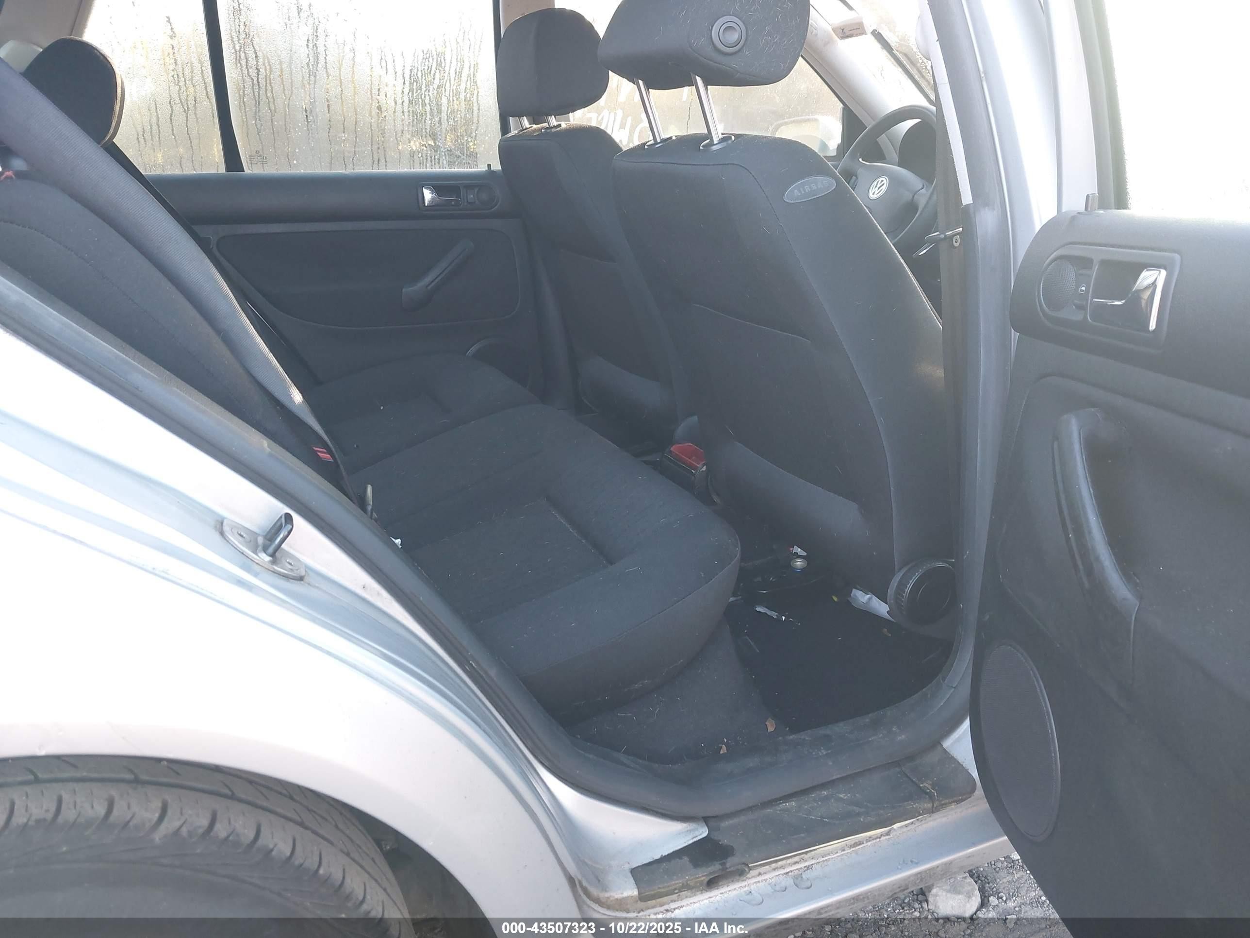 2003 Volkswagen Golf Gl 2.0l Silver vin: 9BWFK61J634008475