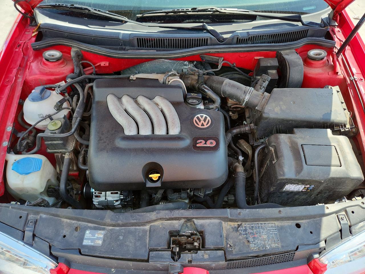 2004 Volkswagen Golf Gl Red vin: 9BWFL61J644045024
