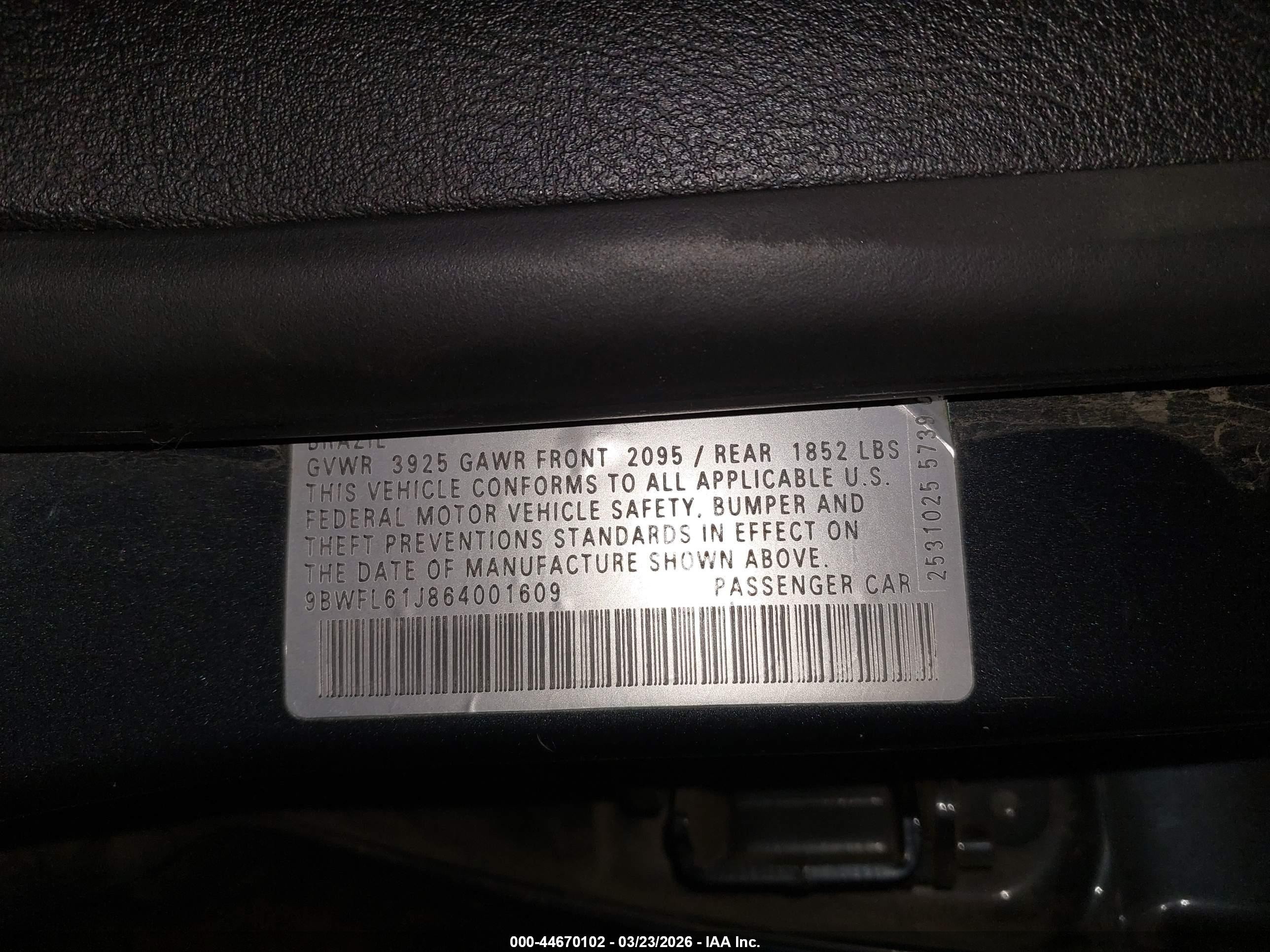 2006 Volkswagen Golf Gl 2.0l Серый vin: 9BWFL61J864001609