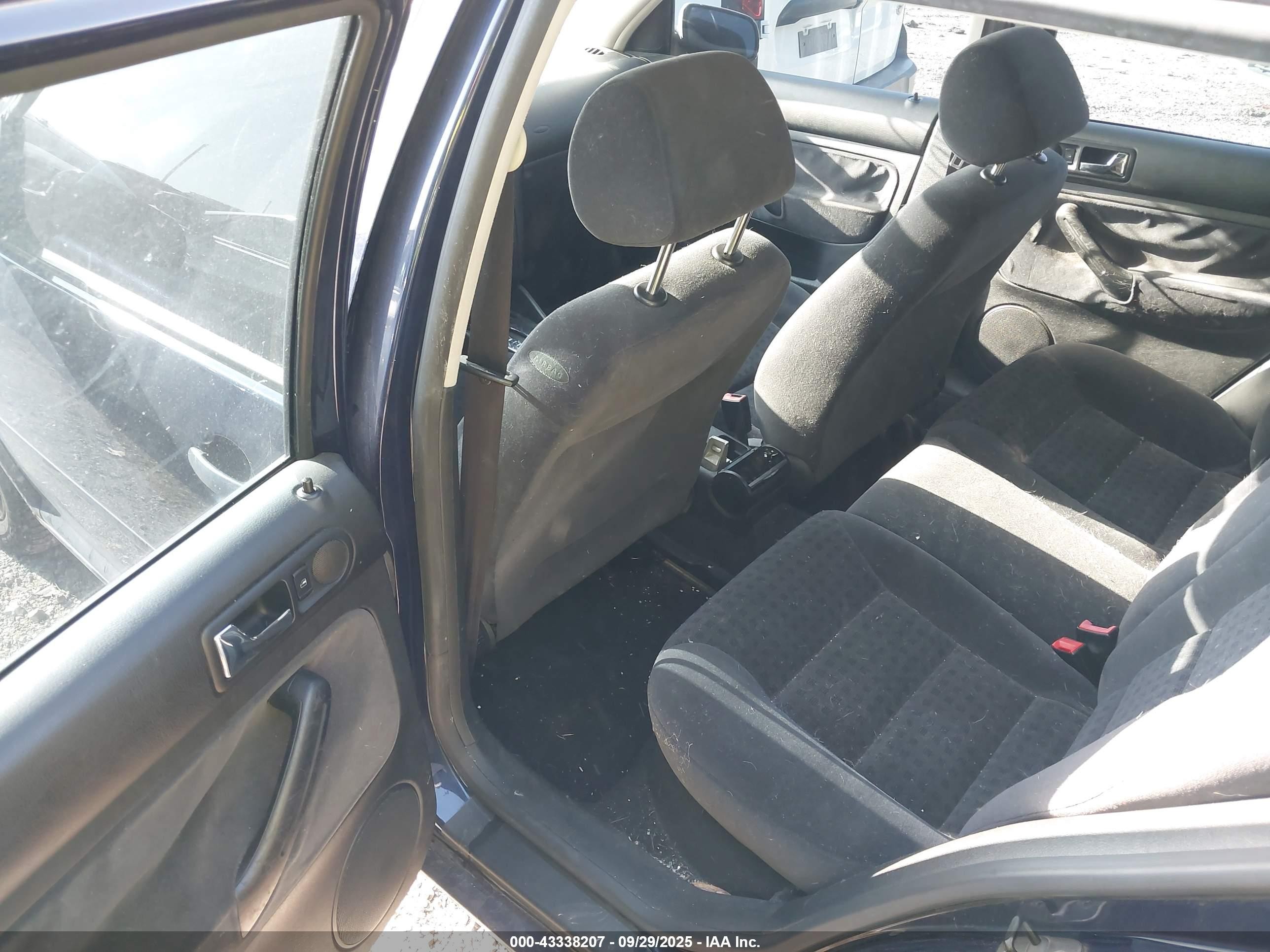 2003 Volkswagen Golf Gls 2.0l Blue vin: 9BWGK61J034032193