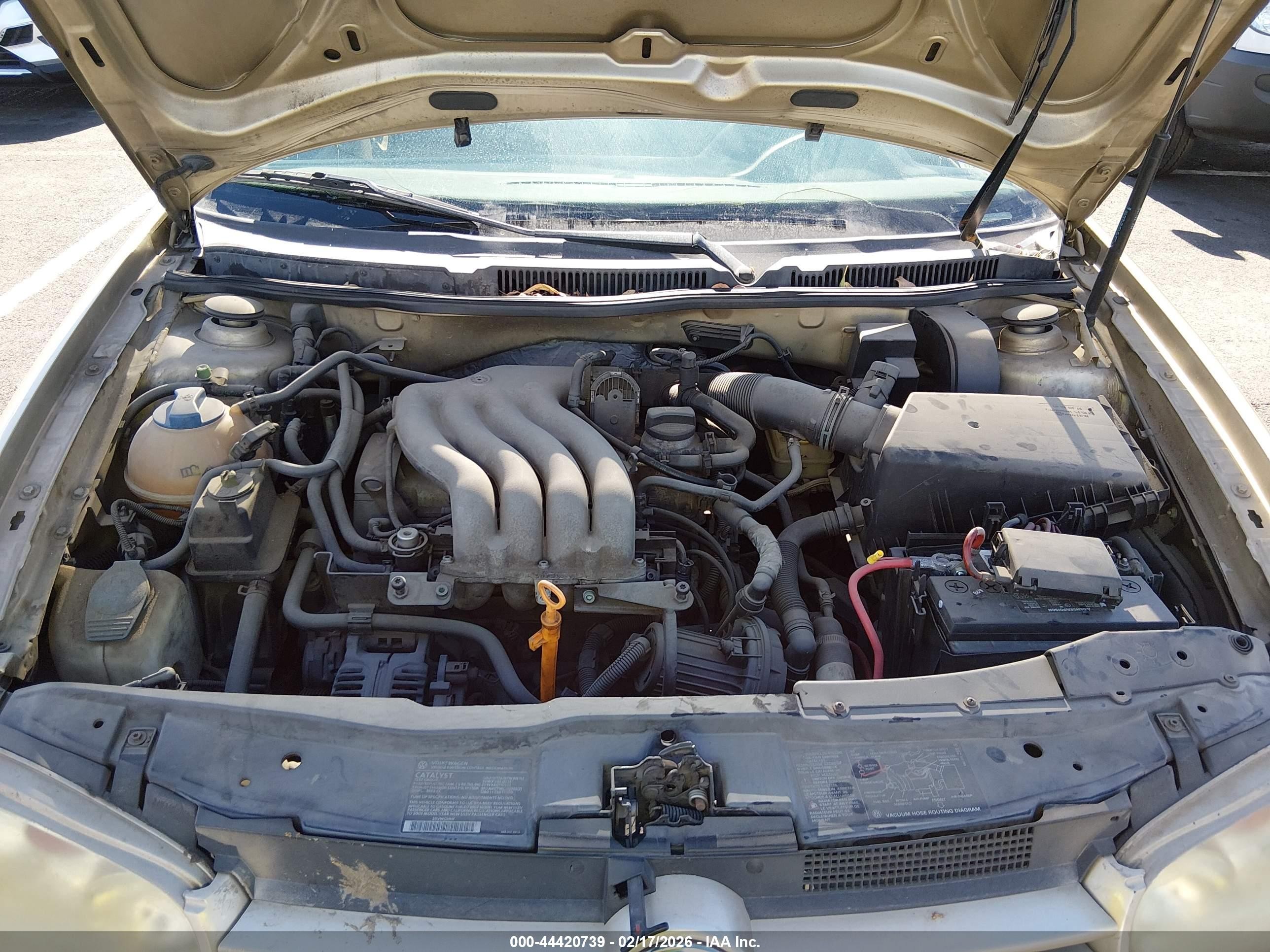 2003 Volkswagen Golf Gls 2.0l Золотой vin: 9BWGK61J734057852