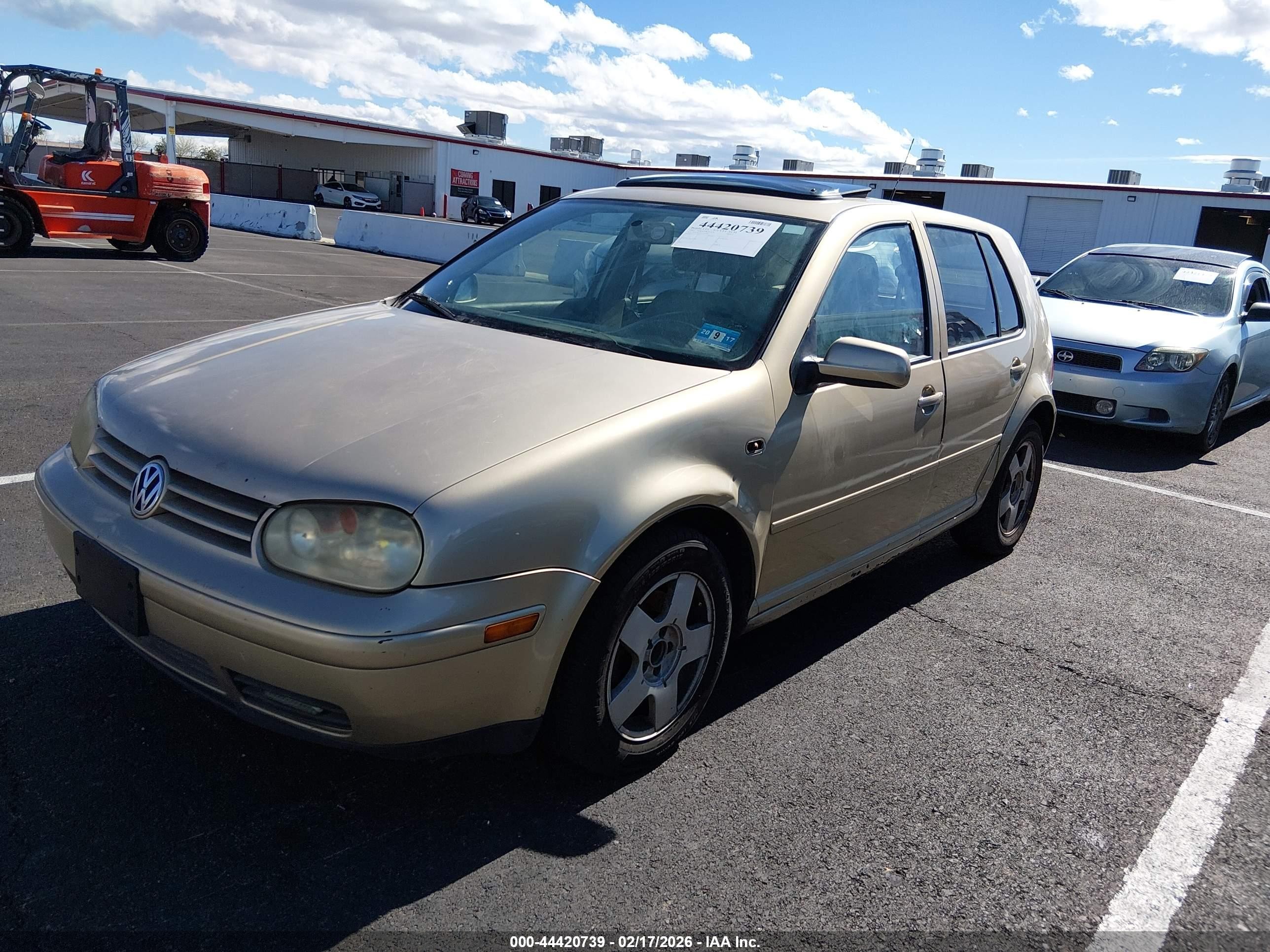 2003 Volkswagen Golf Gls 2.0l Золотой vin: 9BWGK61J734057852