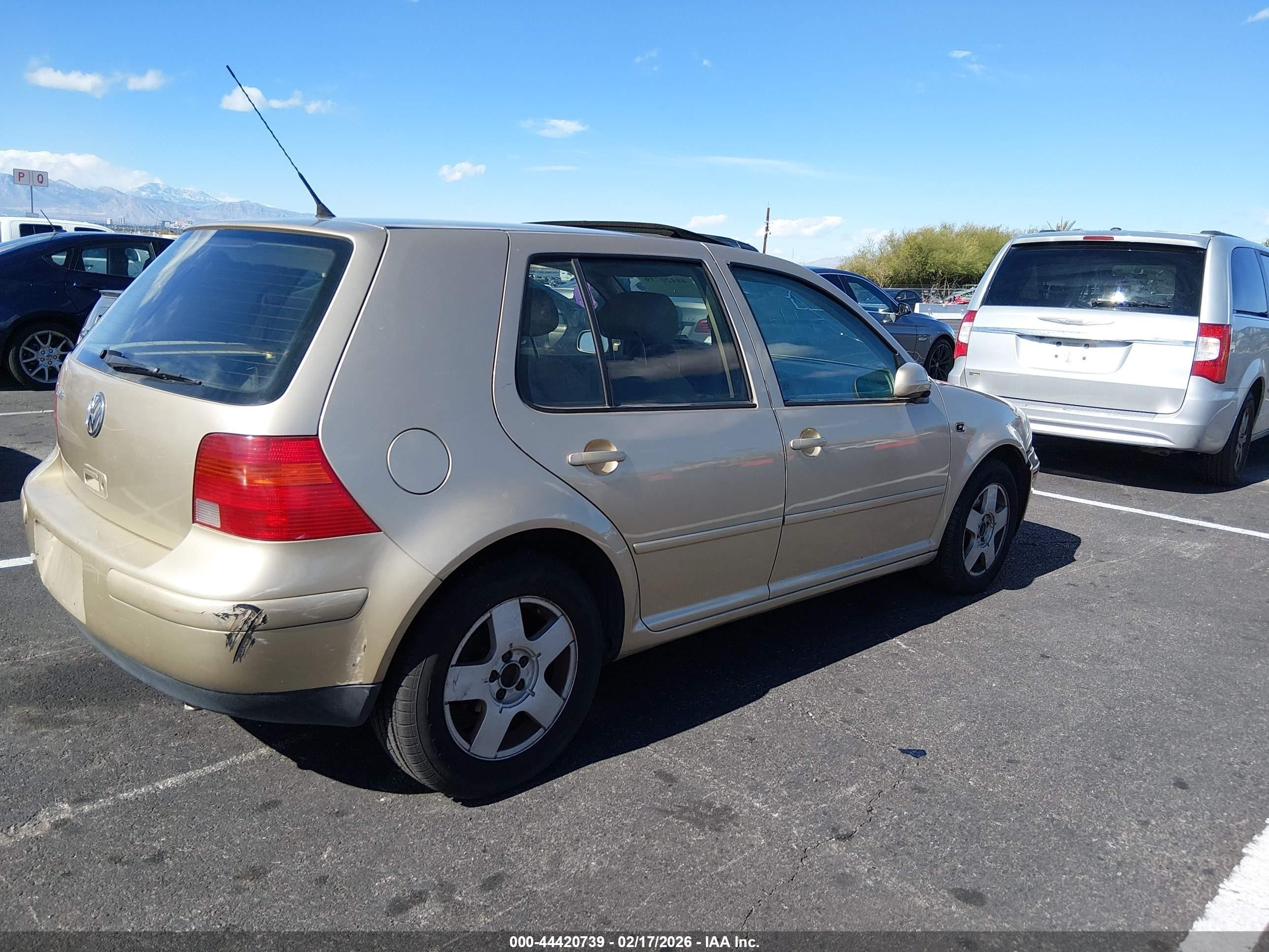 2003 Volkswagen Golf Gls 2.0l Золотой vin: 9BWGK61J734057852