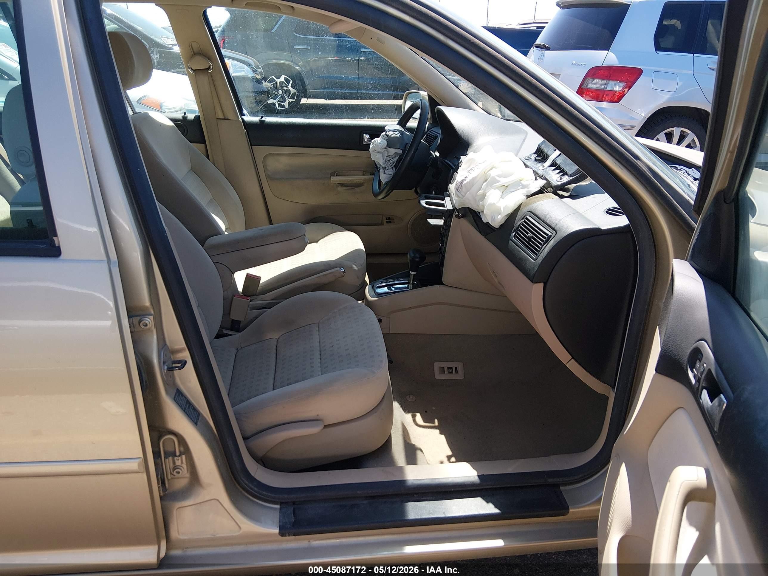 2003 Volkswagen Golf Gls 2.0l Золотой vin: 9BWGK61JX34004207