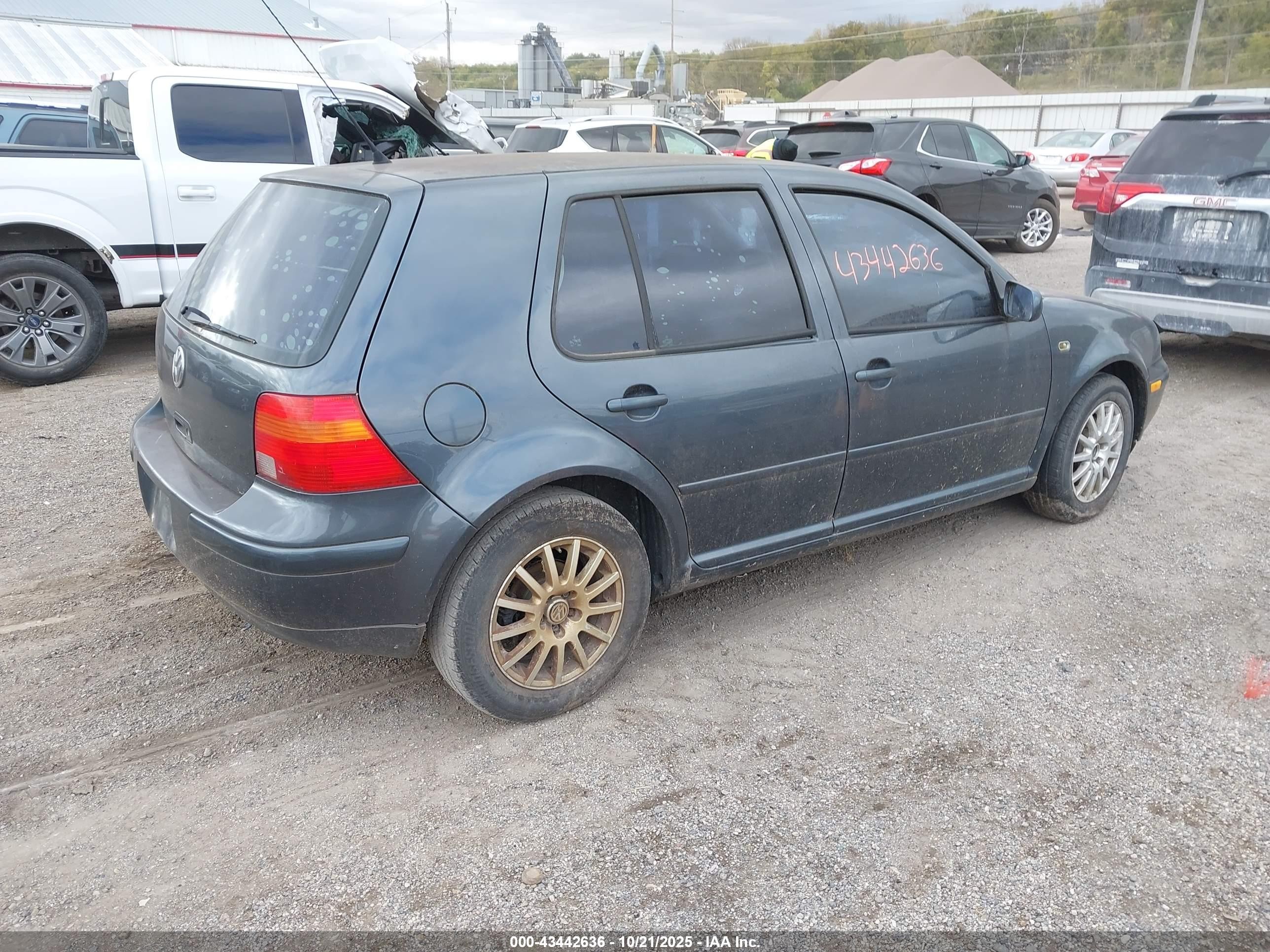 2004 Volkswagen Golf Gls 2.0l Navy vin: 9BWGL61J044007230
