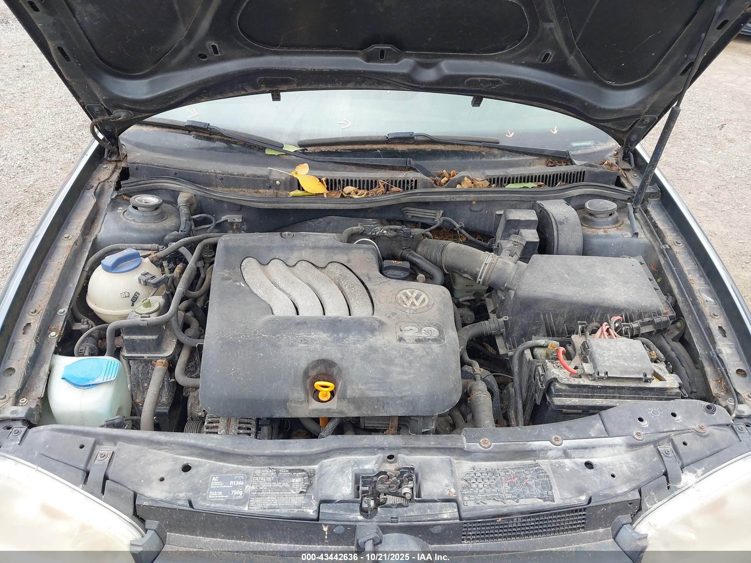 2004 Volkswagen Golf Gls 2.0l Navy vin: 9BWGL61J044007230