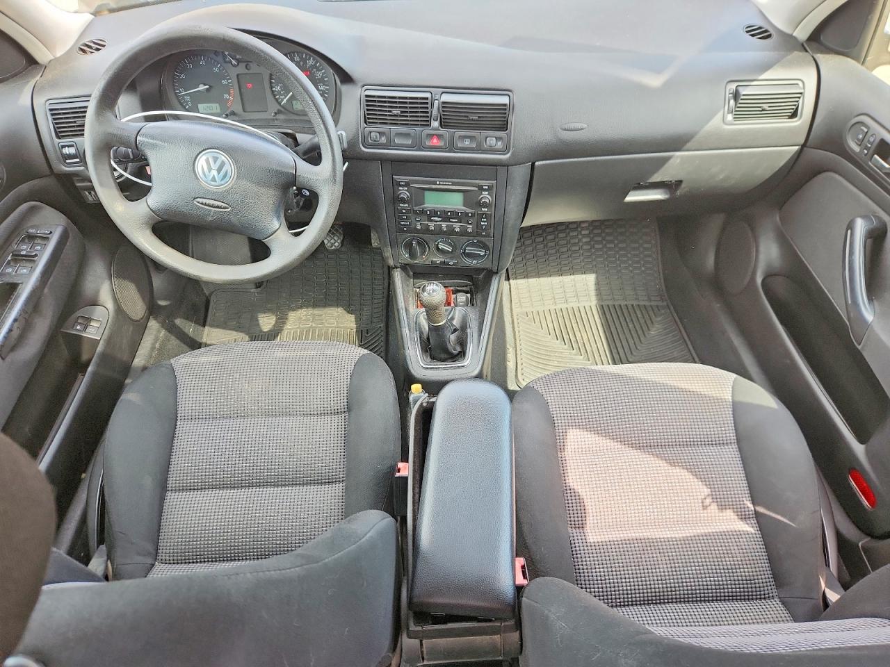 2004 Volkswagen Golf Gls Tan vin: 9BWGL61J444033460