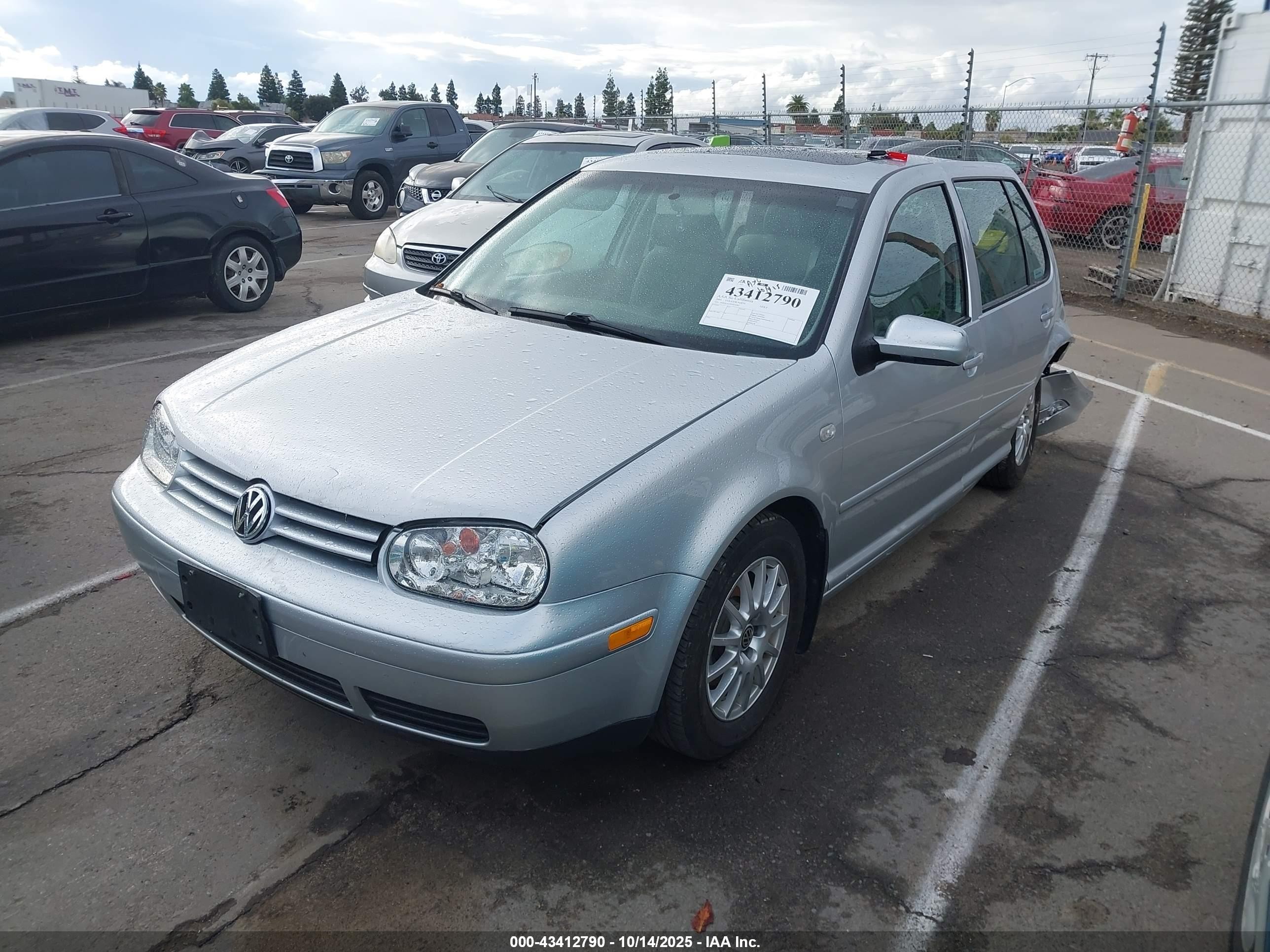 2004 Volkswagen Golf Gls 2.0l Silver vin: 9BWGL61J944031901