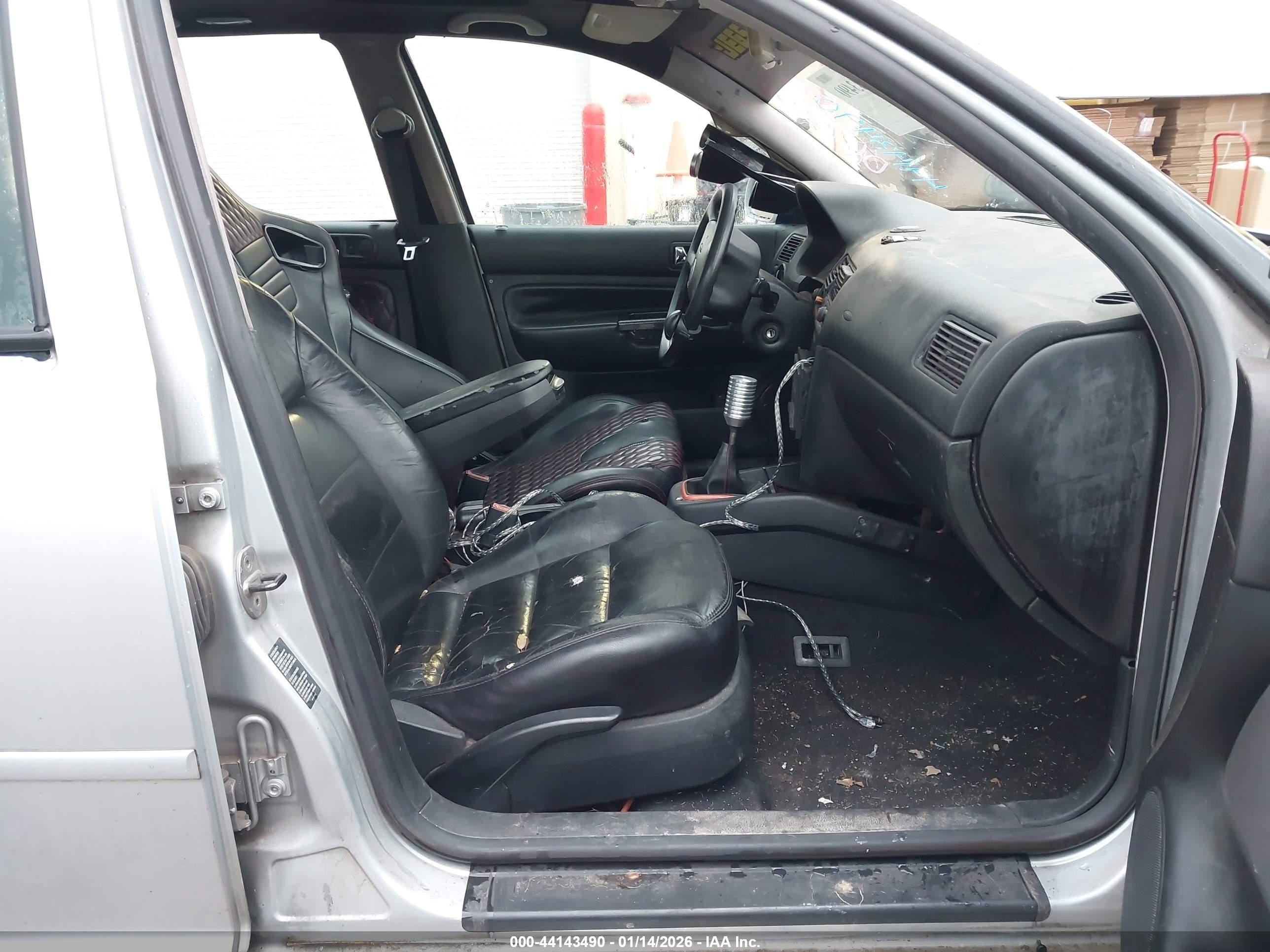 2003 Volkswagen Golf Gls Tdi Silver vin: 9BWGP61J034069200