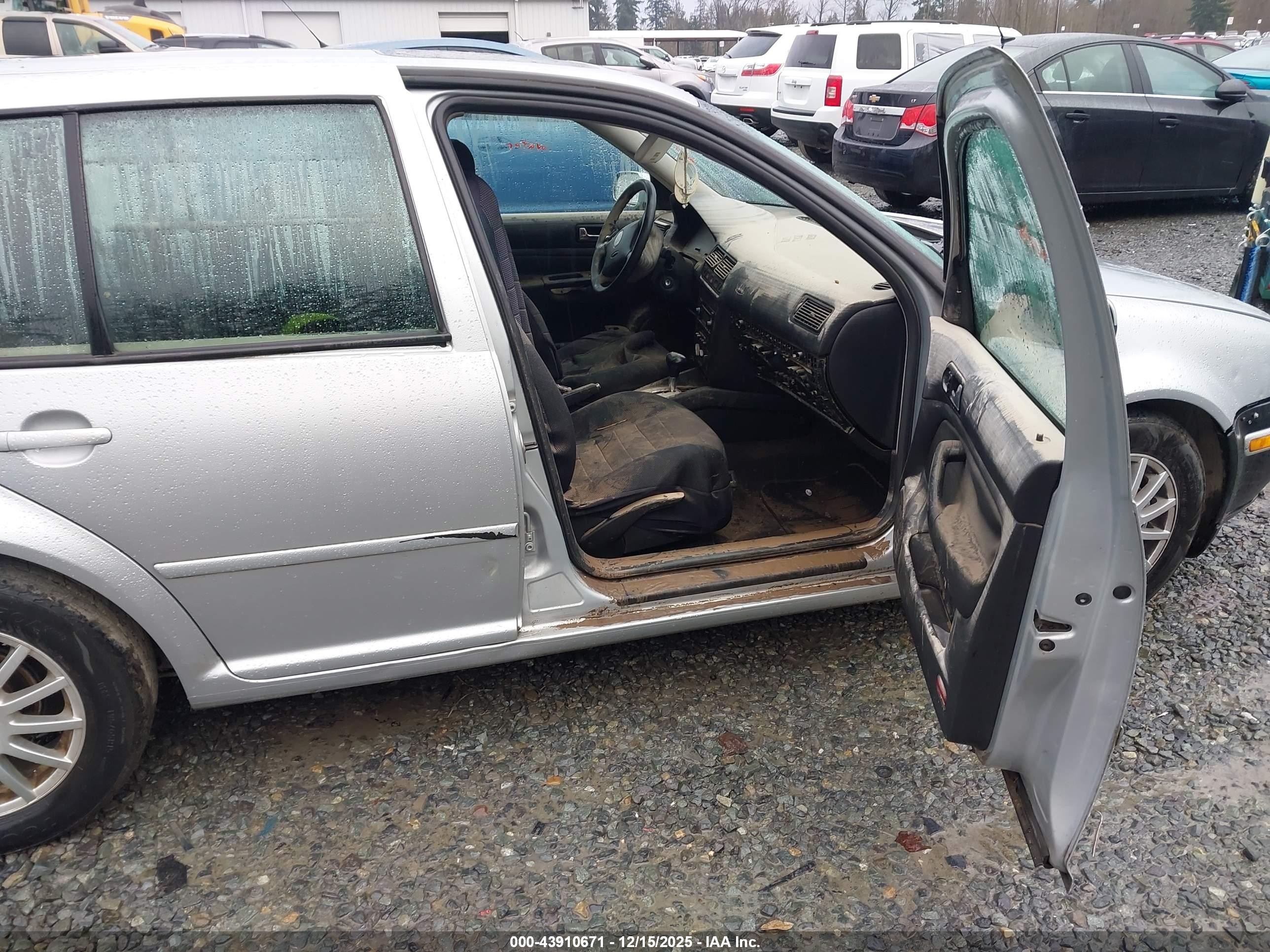 2003 Volkswagen Golf Gls Tdi Silver vin: 9BWGP61J634072215