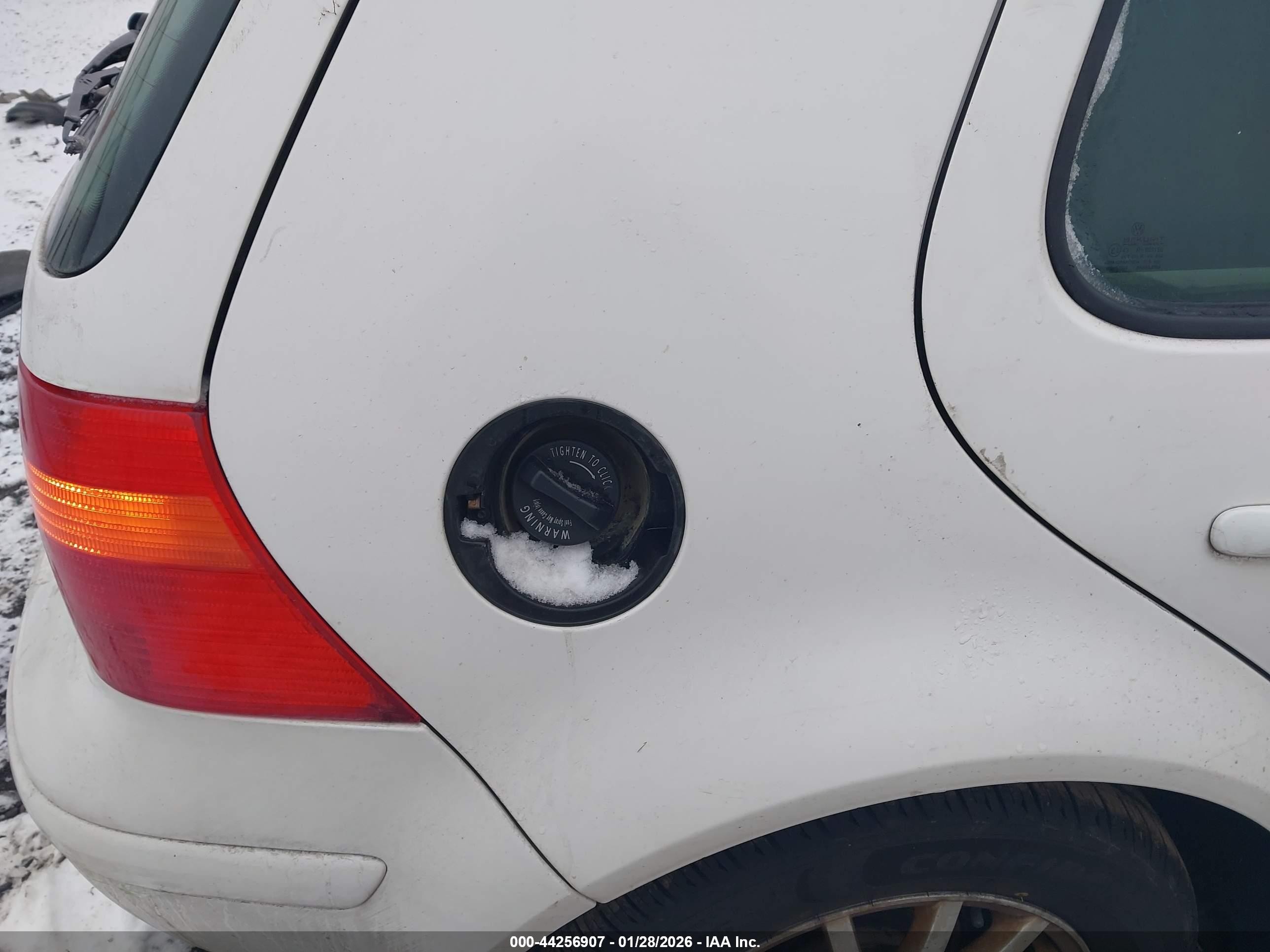 2003 Volkswagen Golf Gls Tdi White vin: 9BWGP61J834008399