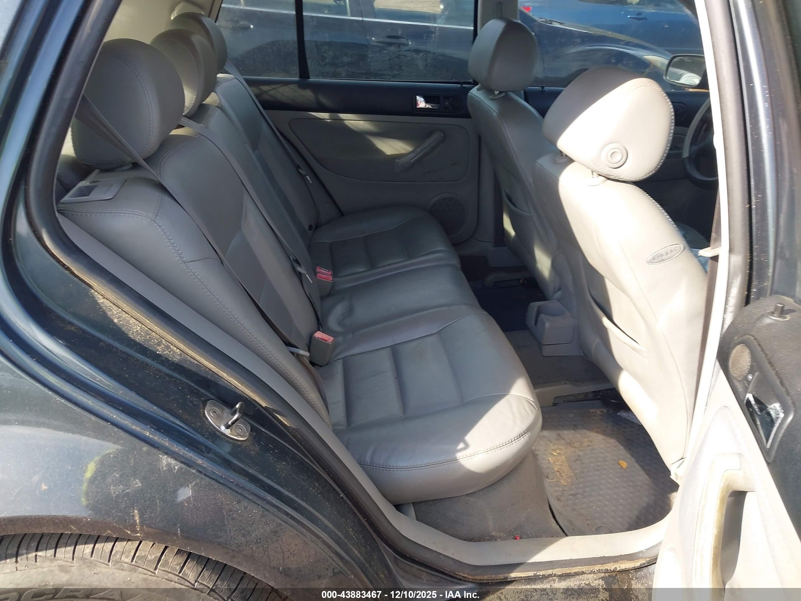 2004 Volkswagen Golf Gls Tdi Black vin: 9BWGR61J244026084