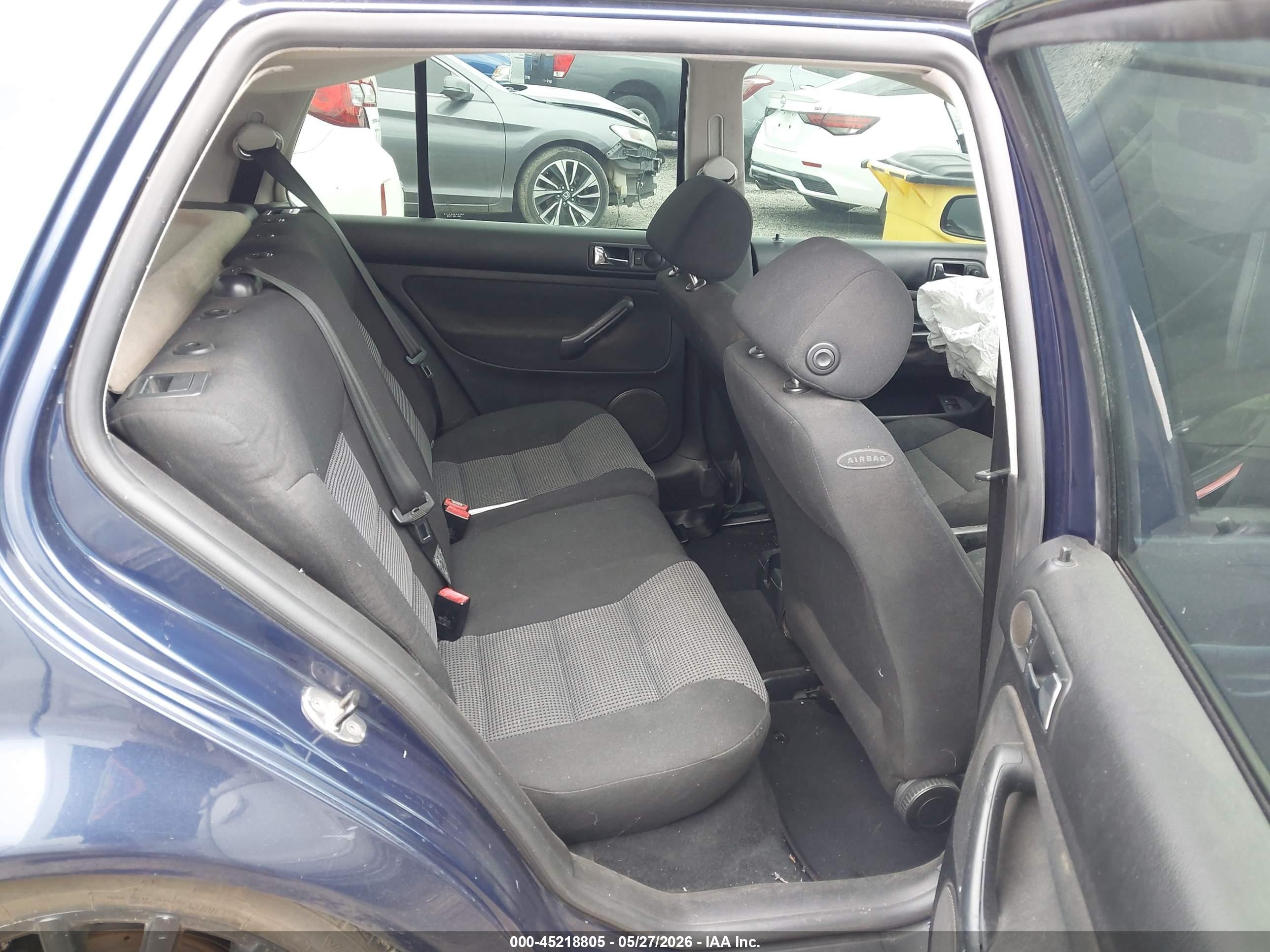 2004 Volkswagen Golf Gls Tdi Navy vin: 9BWGR61J744043396