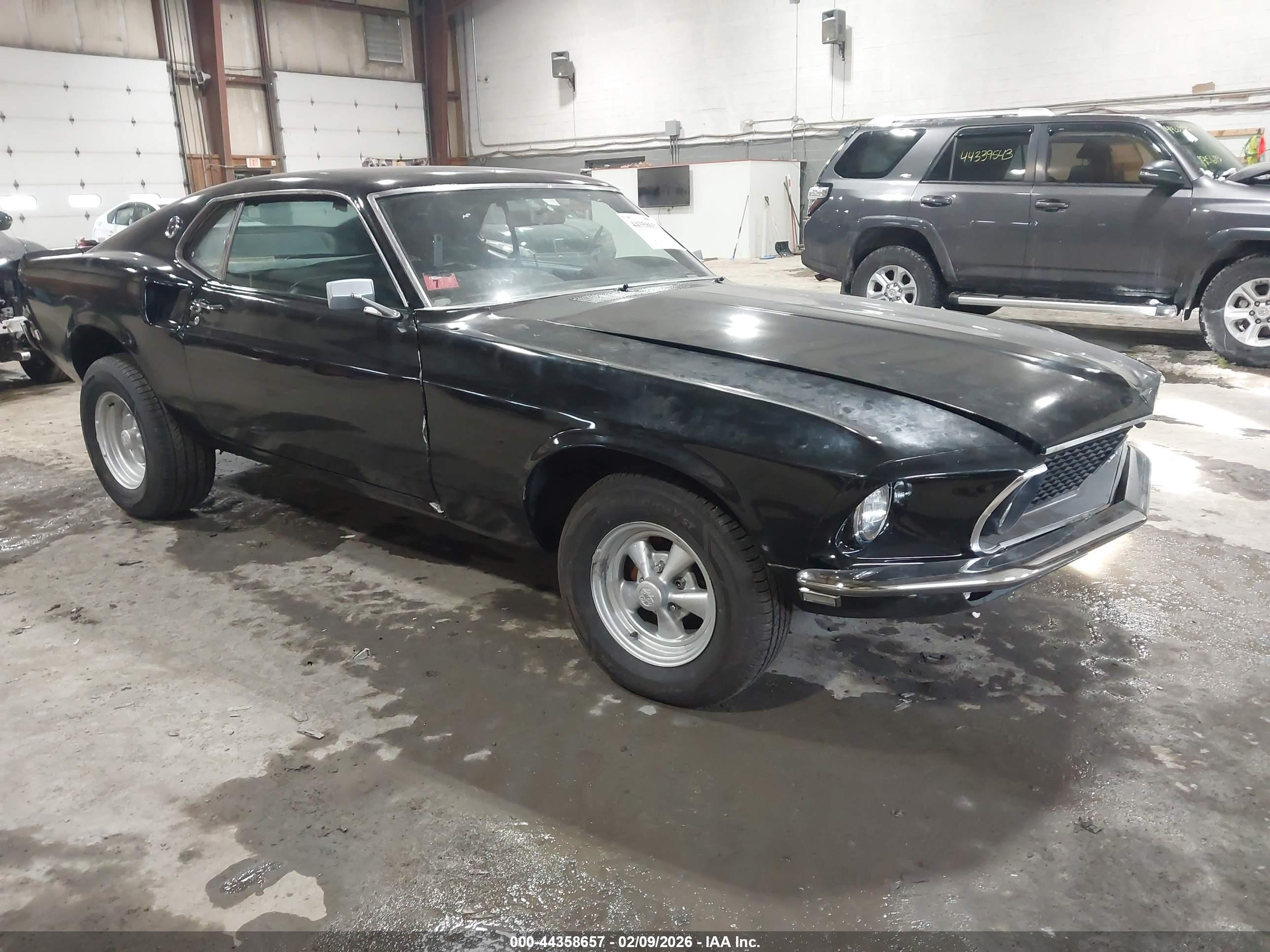 1969 Ford Mustang   Black vin: 9T02F188881      