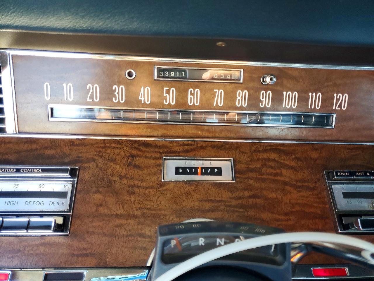 1969 Lincoln Continental Белый vin: 9Y82A848051