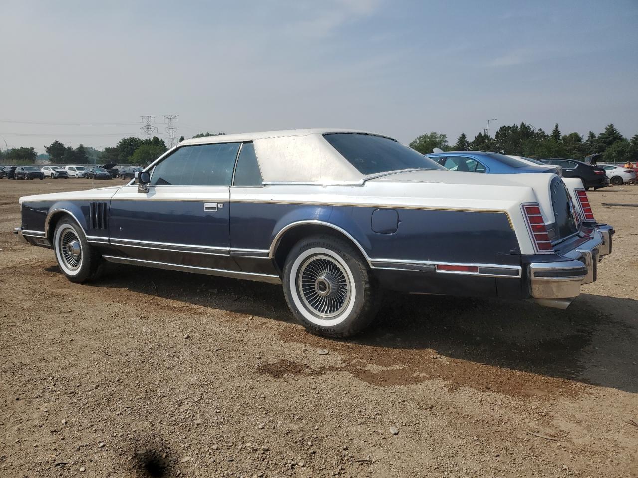 1979 Lincoln Mark V Two Tone vin: 9Y89S626742